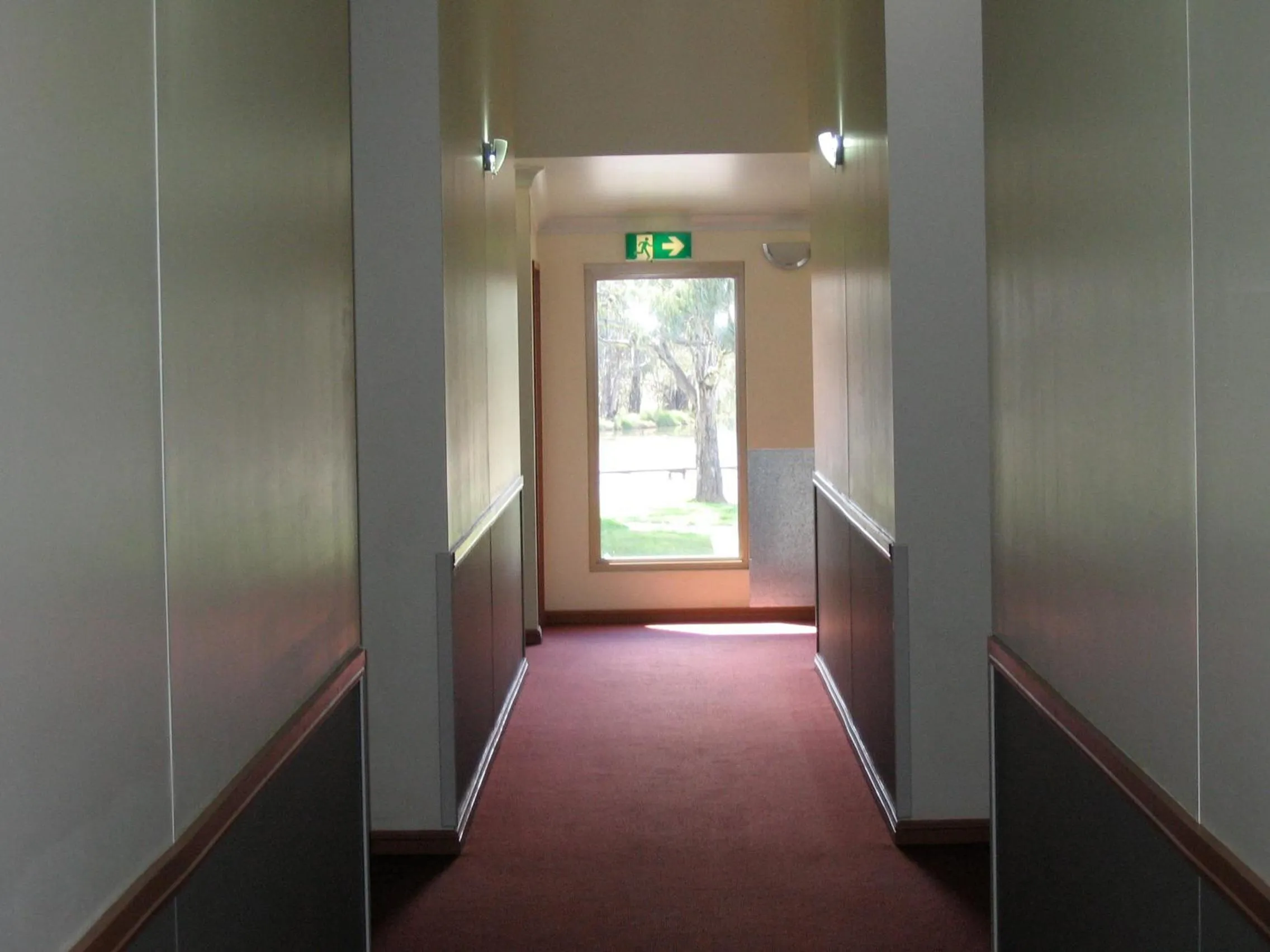 On site in Forbes Victoria Inn