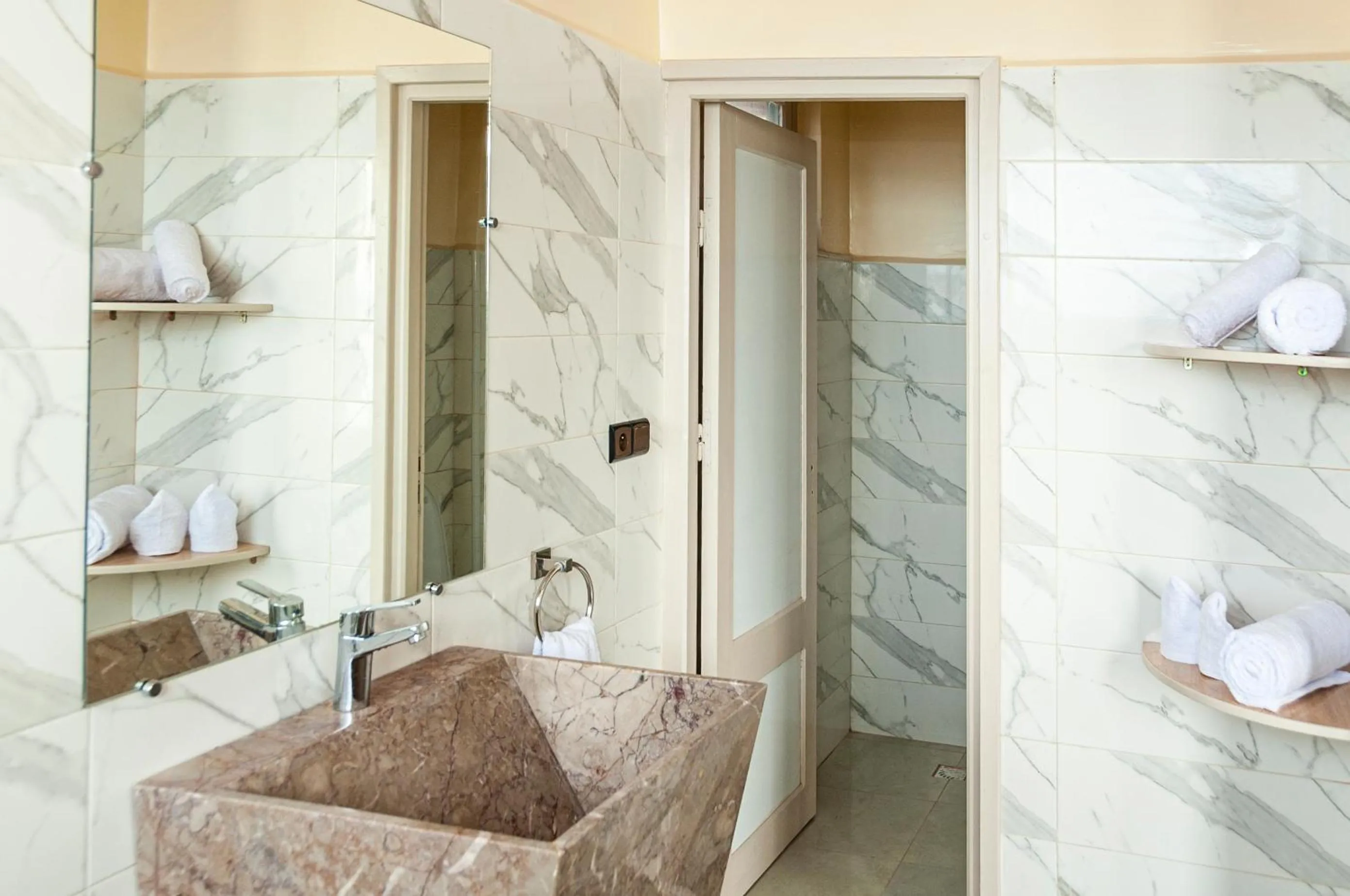 towels, Bed in PARAISO DAKHLA