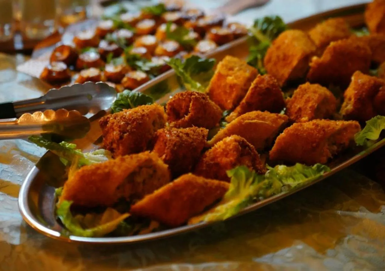 Restaurant/places to eat in PARAISO DAKHLA