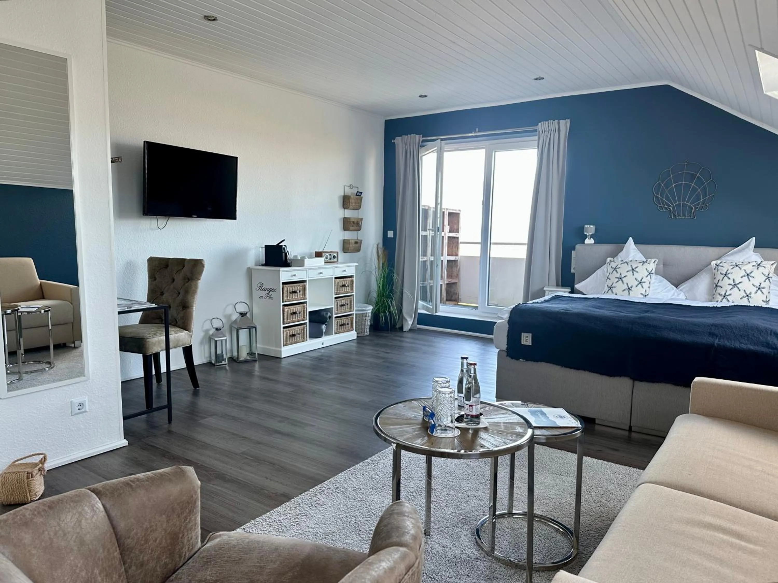 Photo of the whole room, Bed in Hotel Restaurant Ostsee-Anker