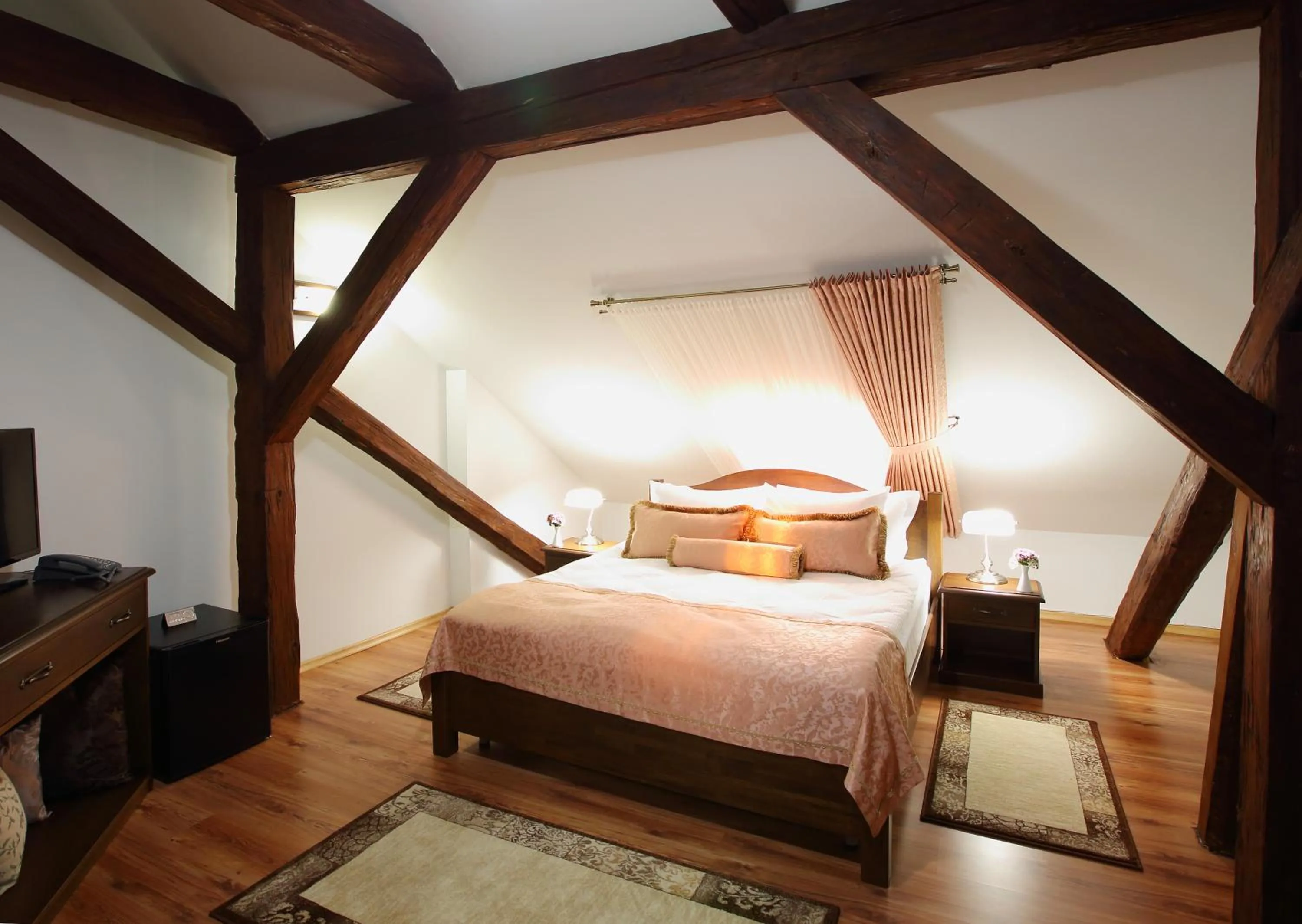 Decorative detail, Bed in Hotel Galany