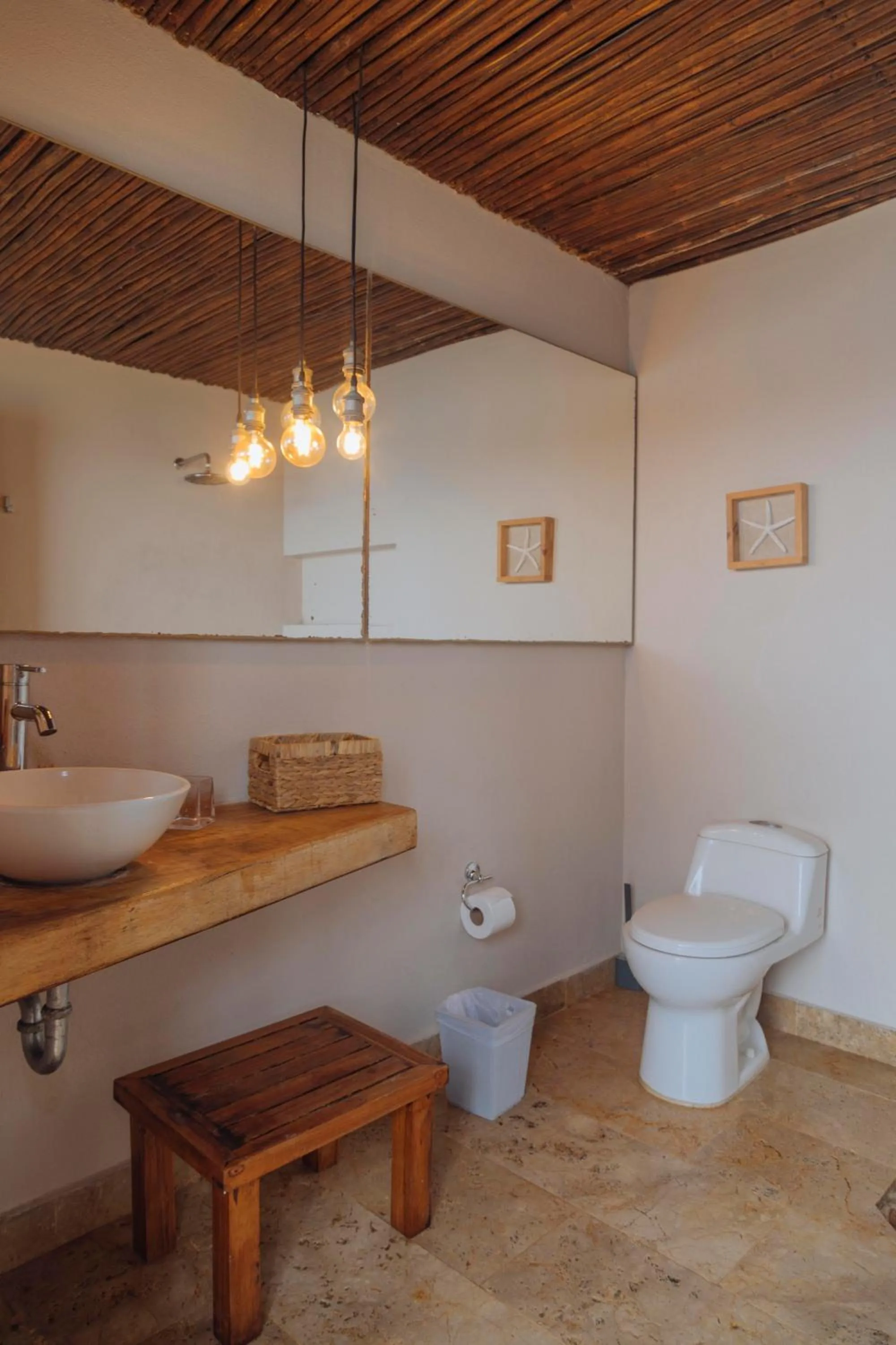 Bathroom in Isla Kalua - Private Ocean Villa