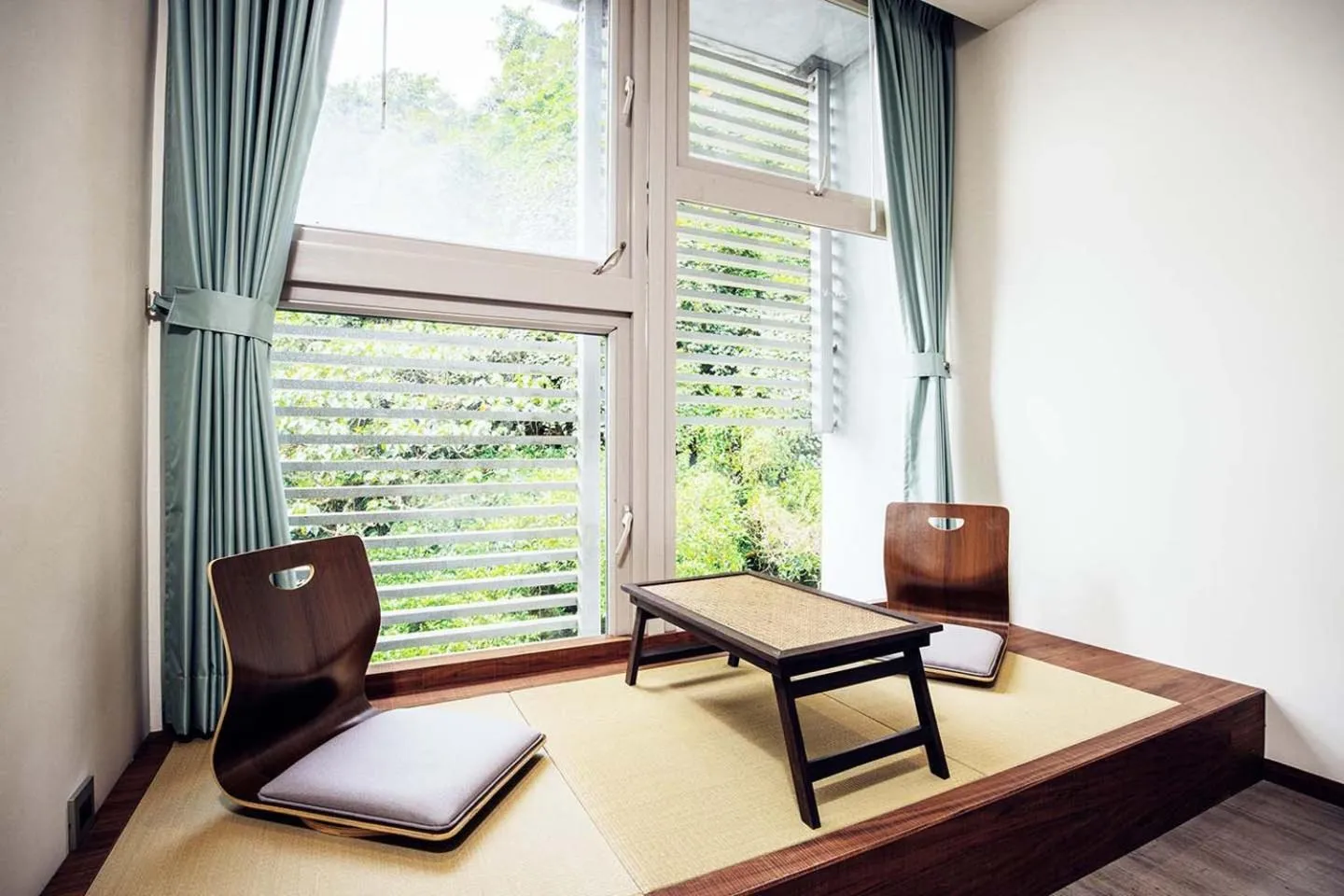 Seating area in Hotel BEGINS 倉箱蜜境文旅