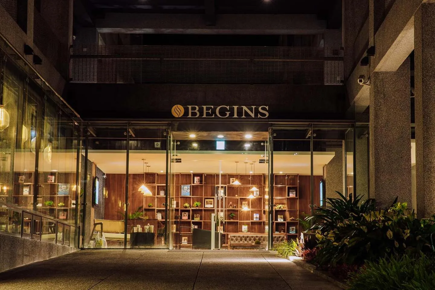 Property building in Hotel BEGINS 倉箱蜜境文旅