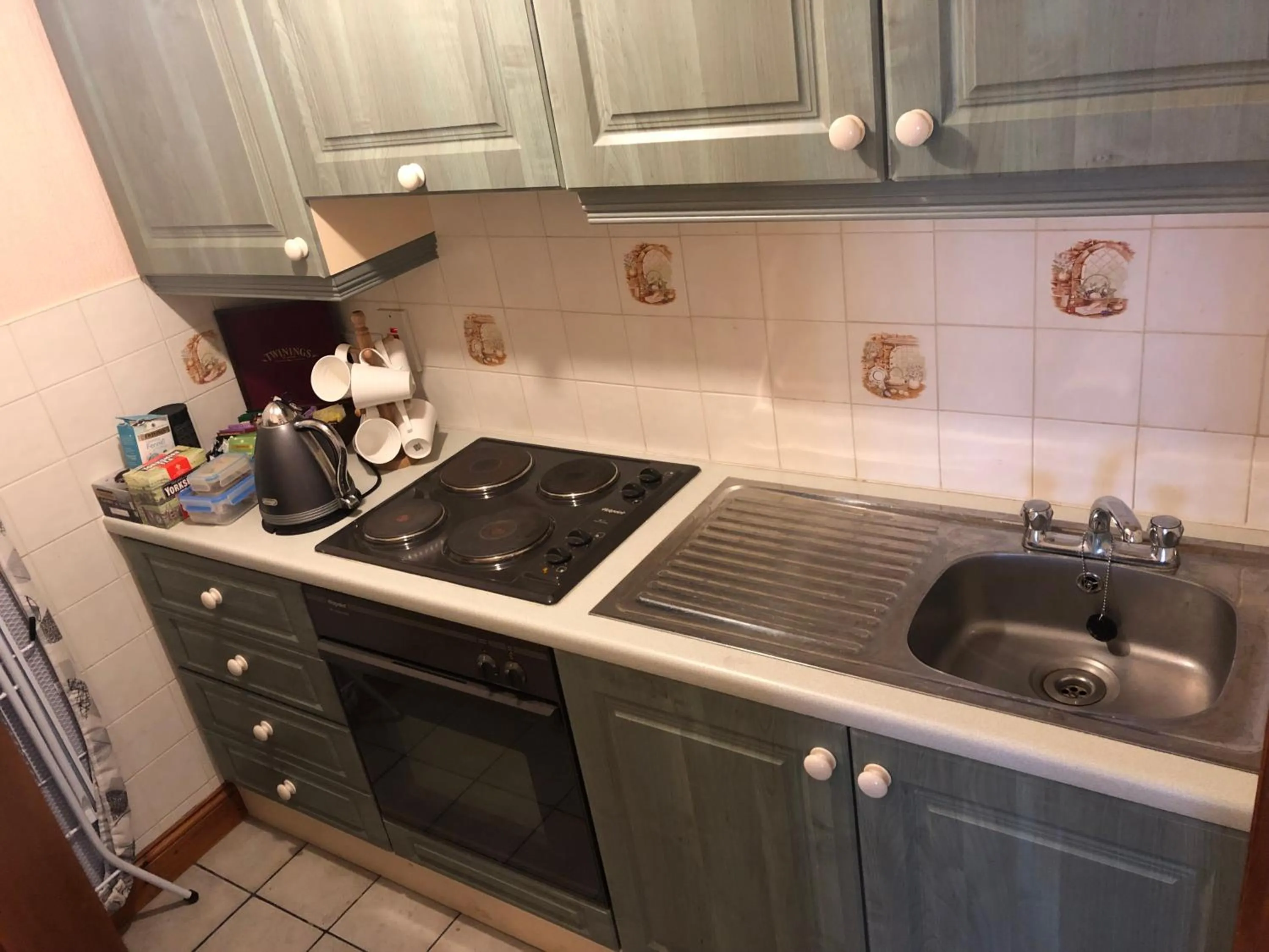 Kitchen or kitchenette in Sayang House