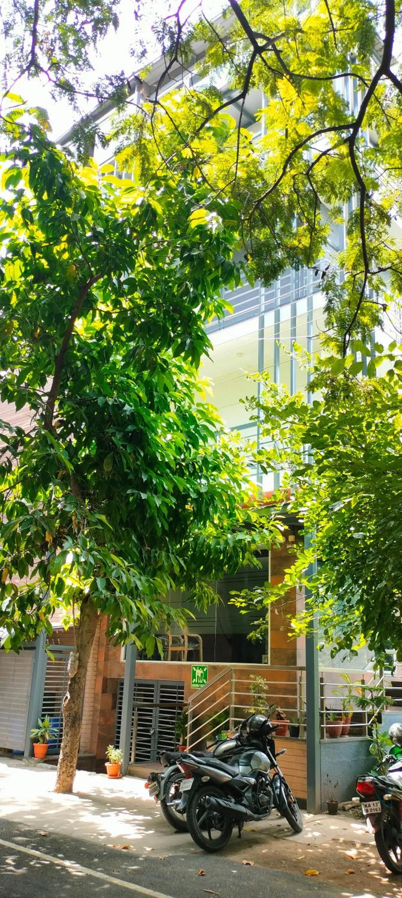 Parking in RAJKIYAM - A Business Hotel