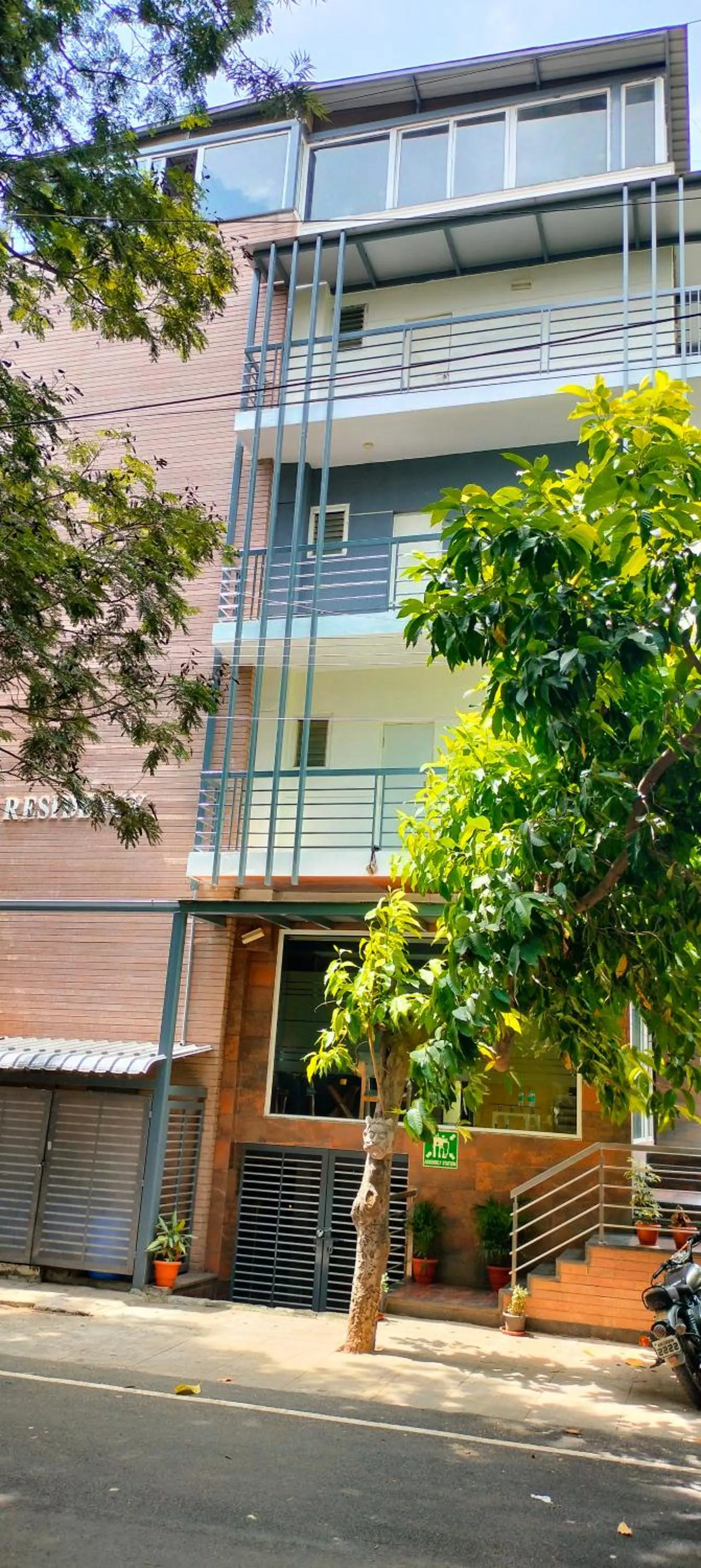 Property building in RAJKIYAM - A Business Hotel
