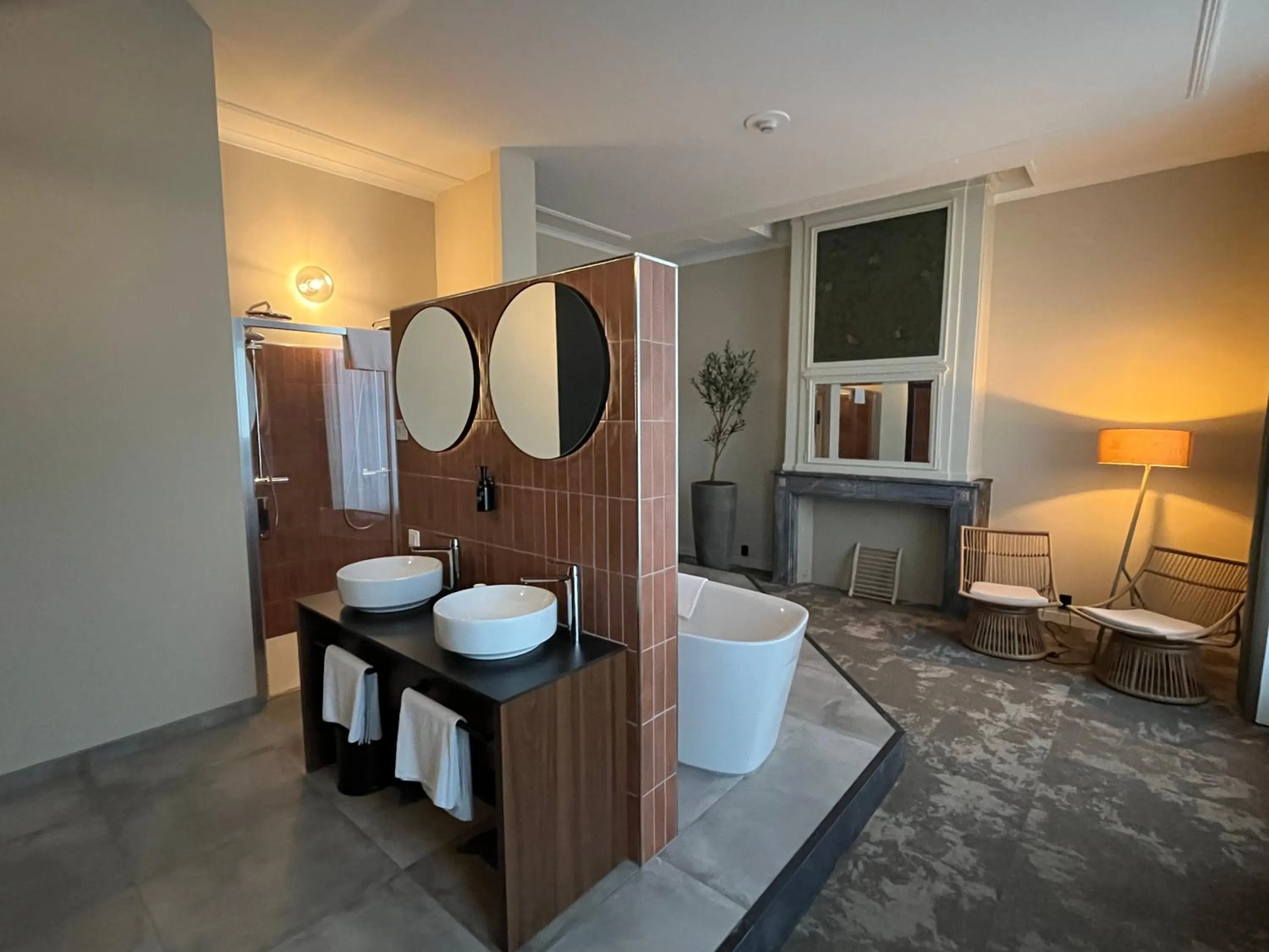 Bathroom in Fletcher Hotel Paleis Stadhouderlijk Hof