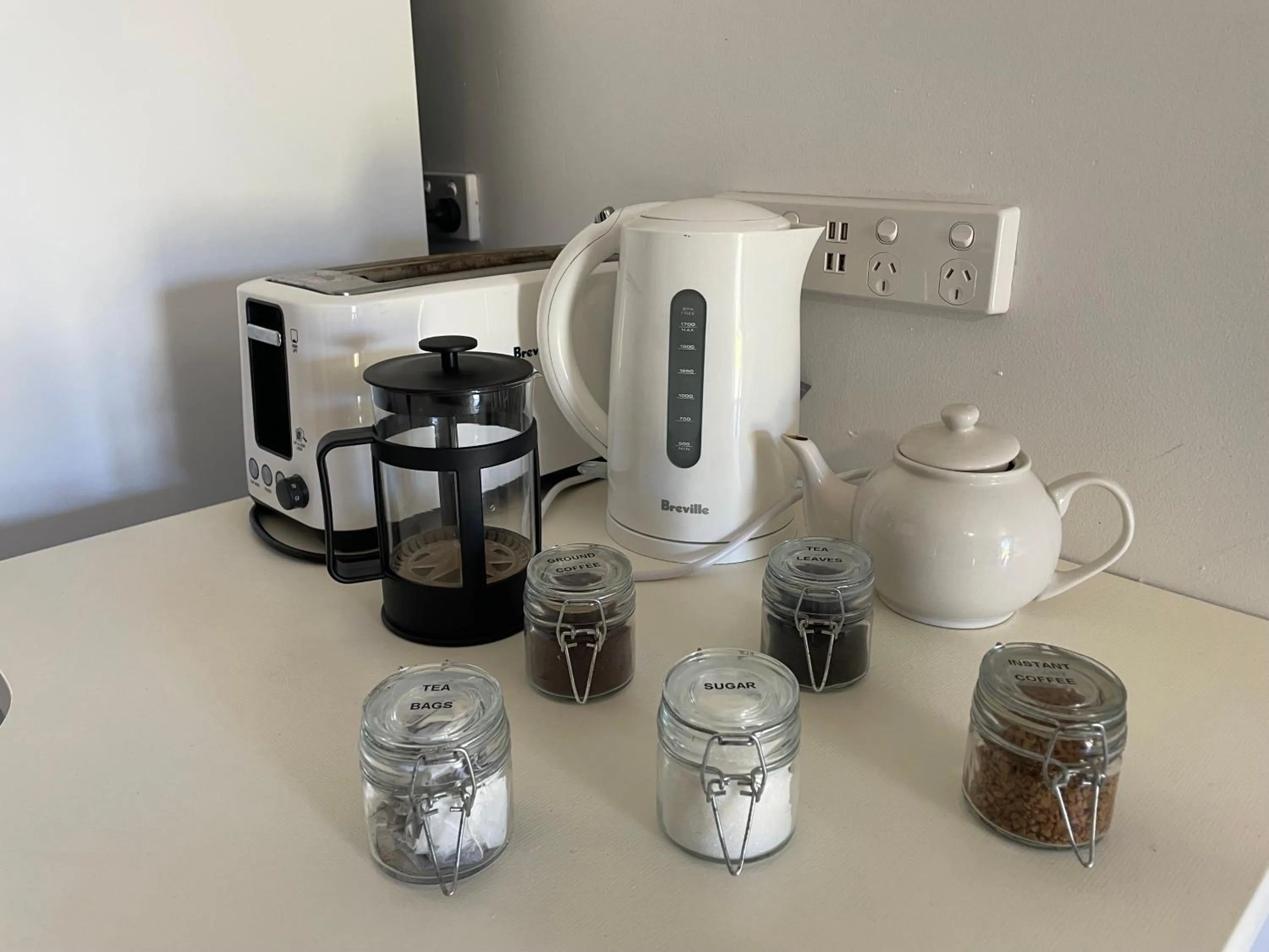 Coffee/tea facilities in Augusta Escape Holiday Units