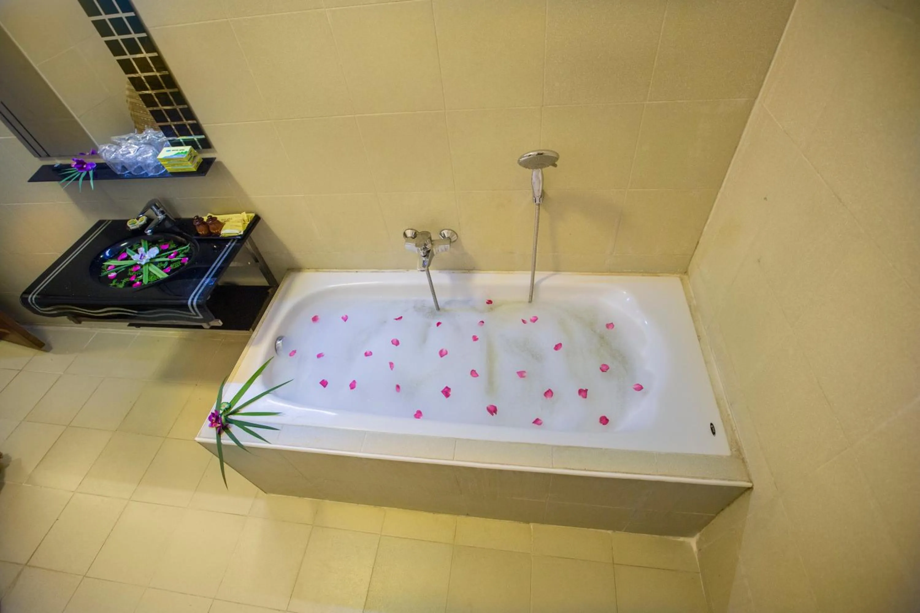 Bathroom in Inle Apex Hotel