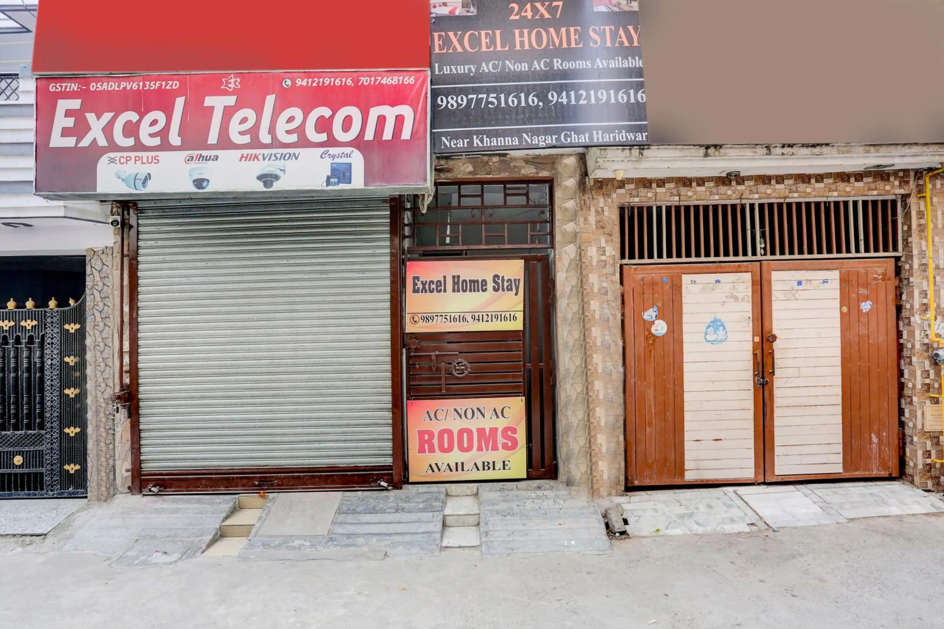 Facade/entrance in Hotel O Excel Home Stay