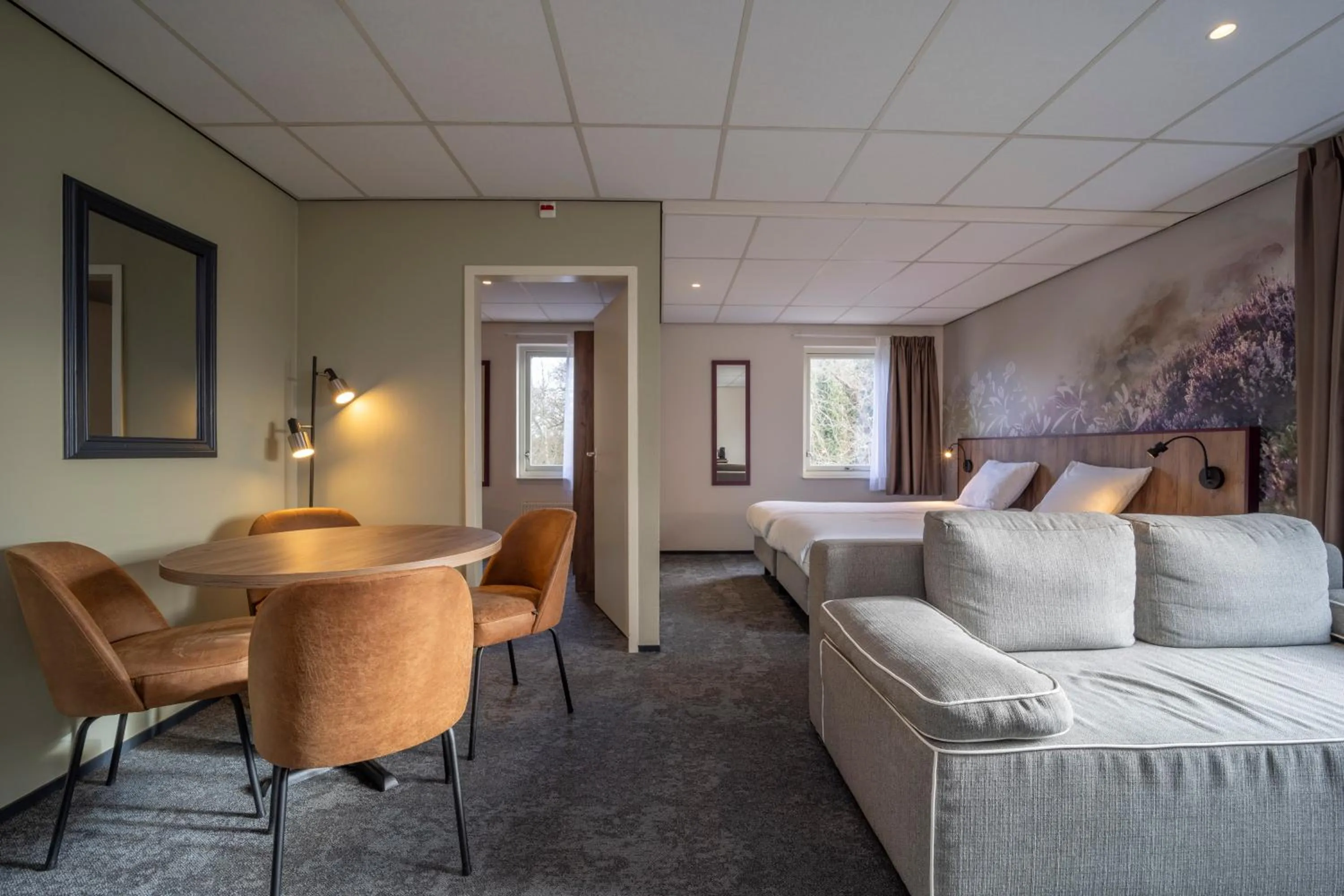 Photo of the whole room, Bed in Fletcher Hotel - Restaurant de Zeegser Duinen