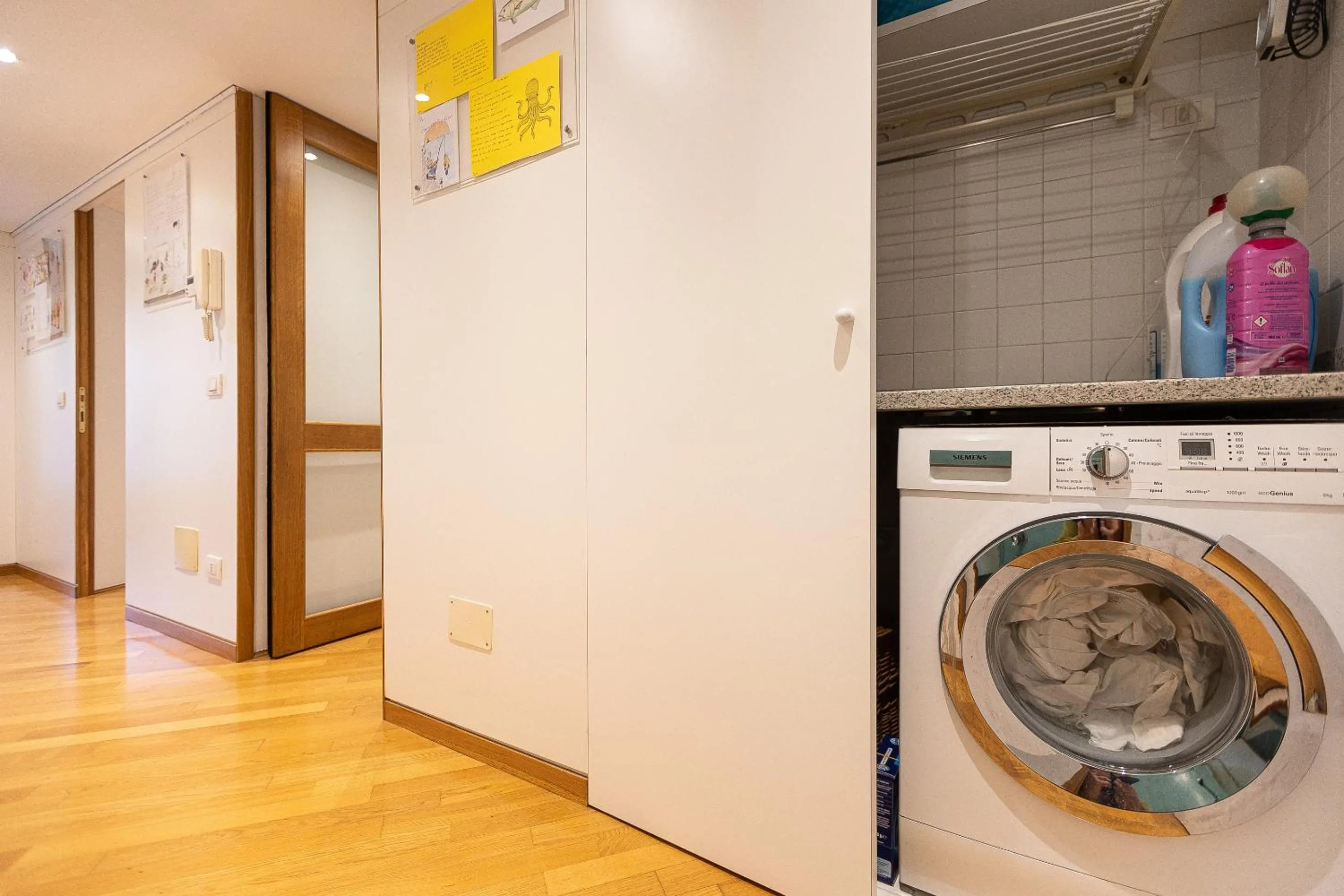 washing machine in San Gioacchino View by Rental in Rome