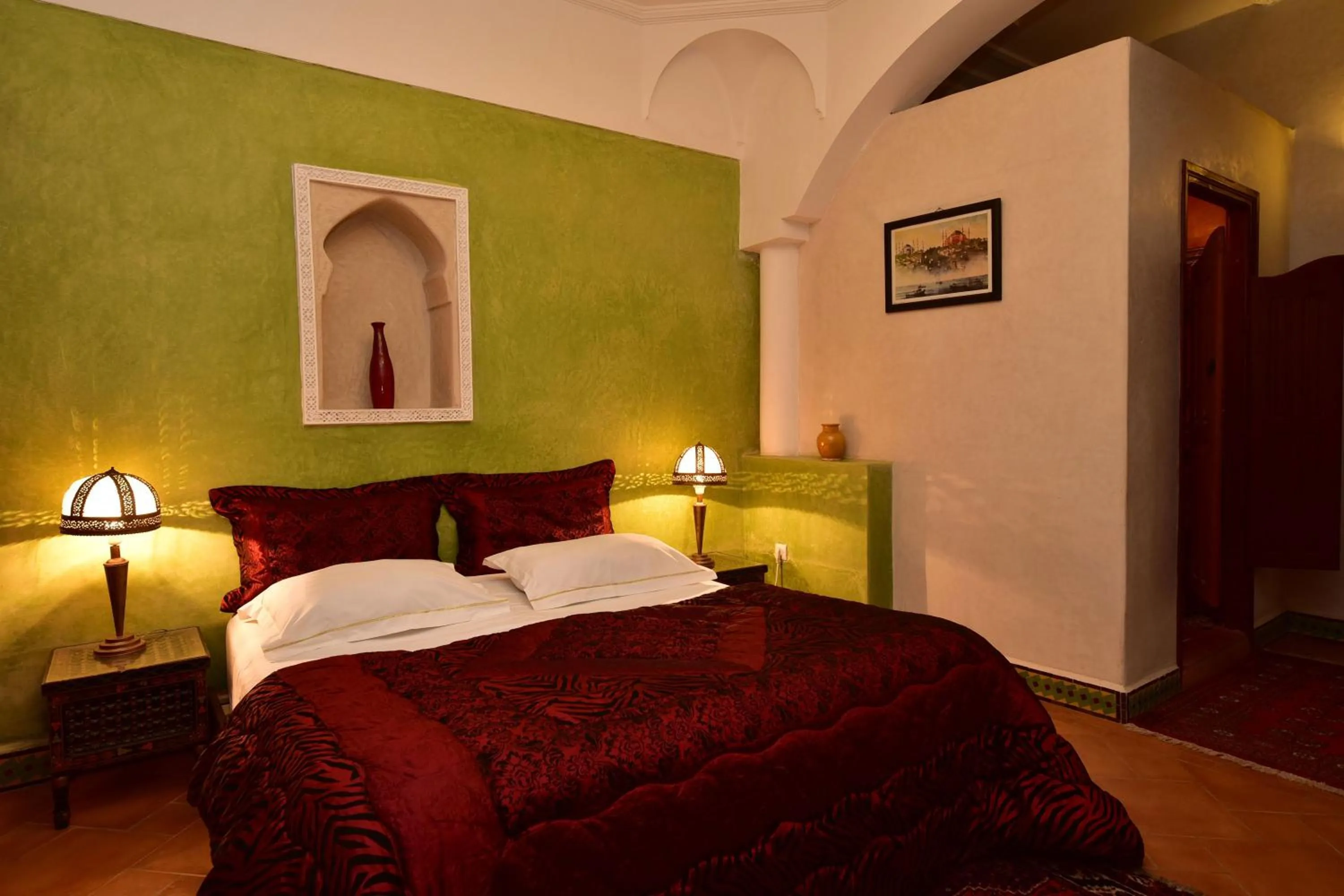 Staff, Bed in Riad Manissa