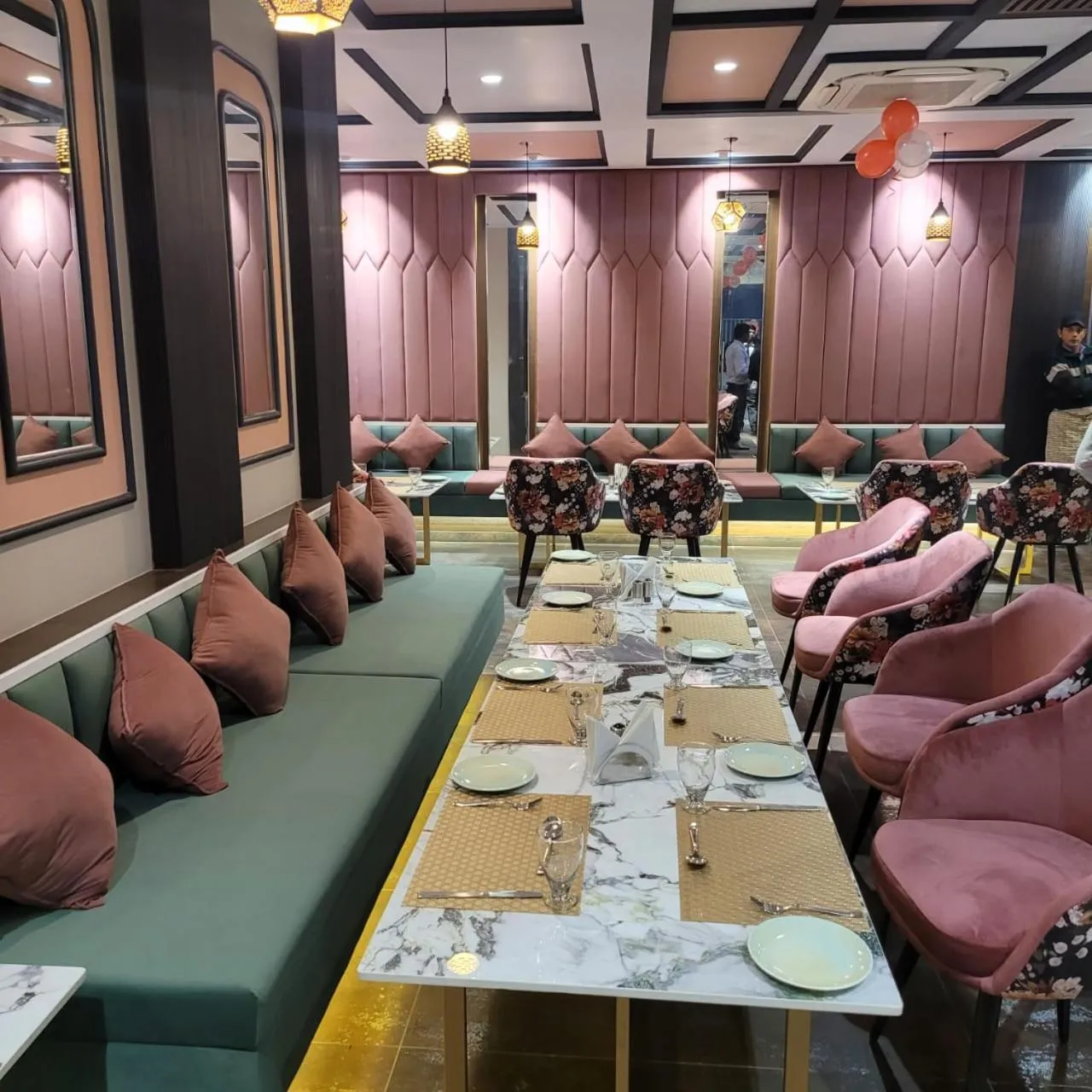 Country Green Hotel & Banquet