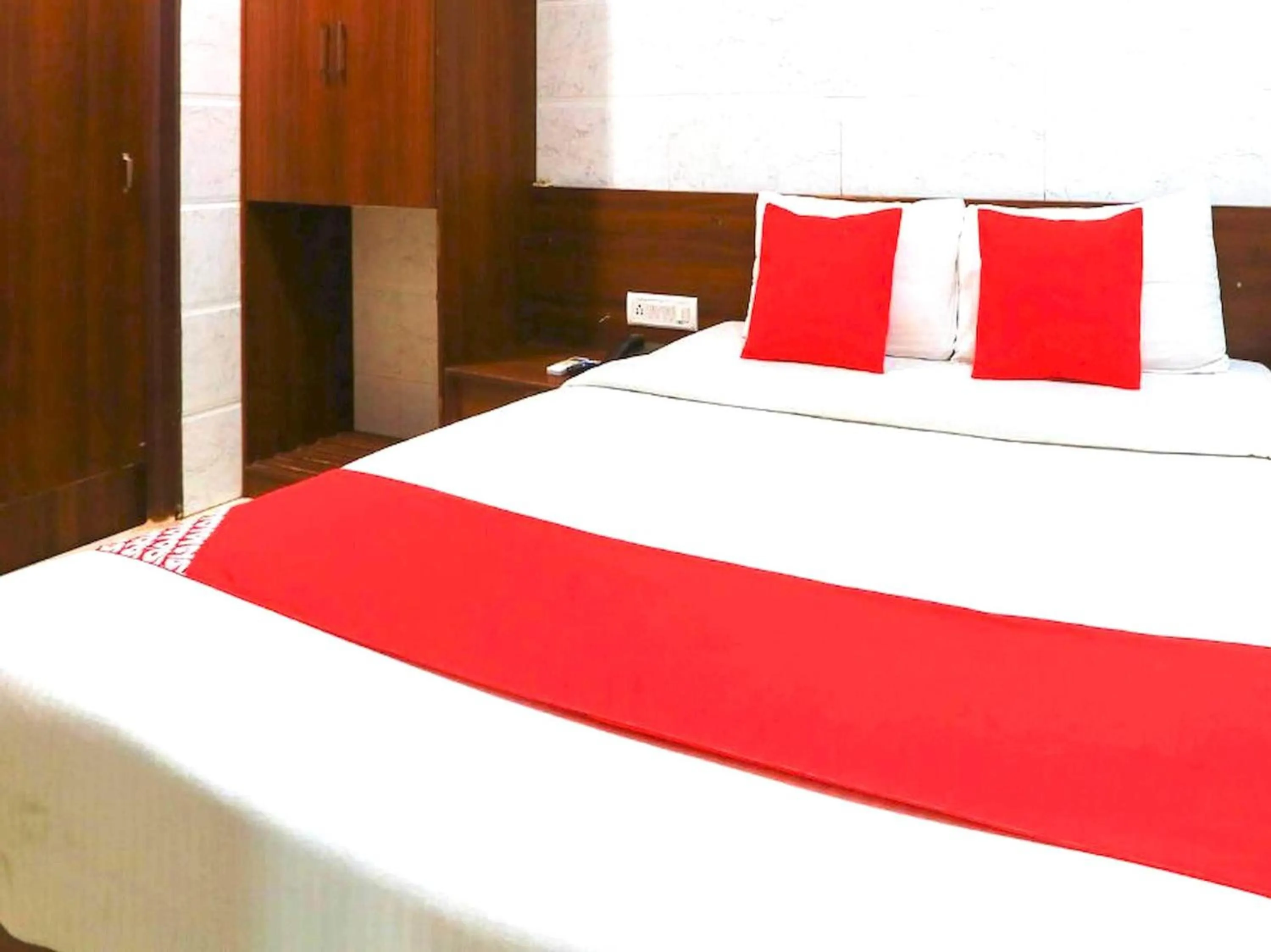 Bedroom, Bed in Hotel O The prince Park