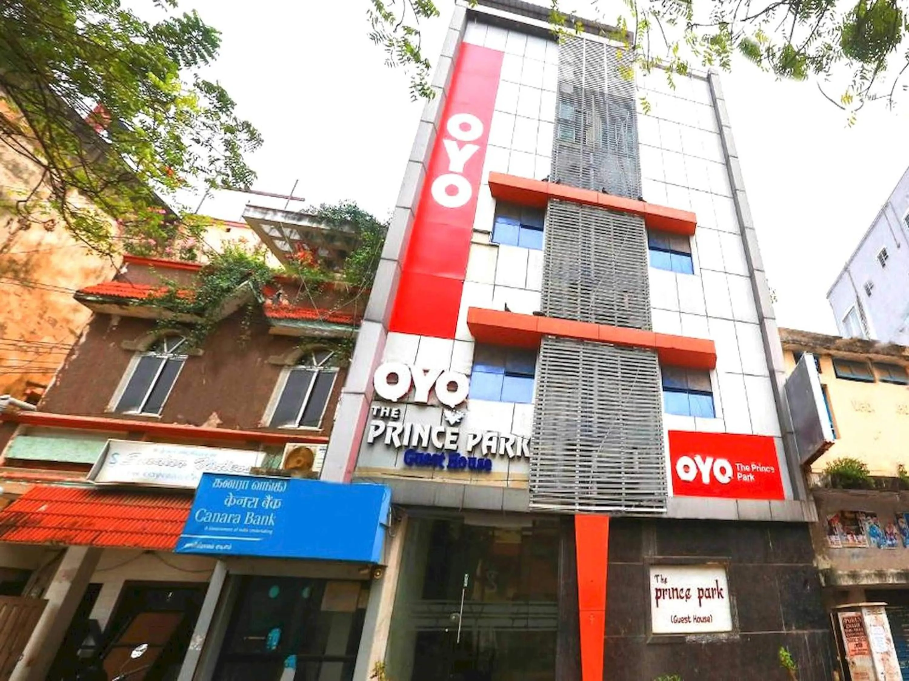 Facade/entrance in Hotel O The prince Park