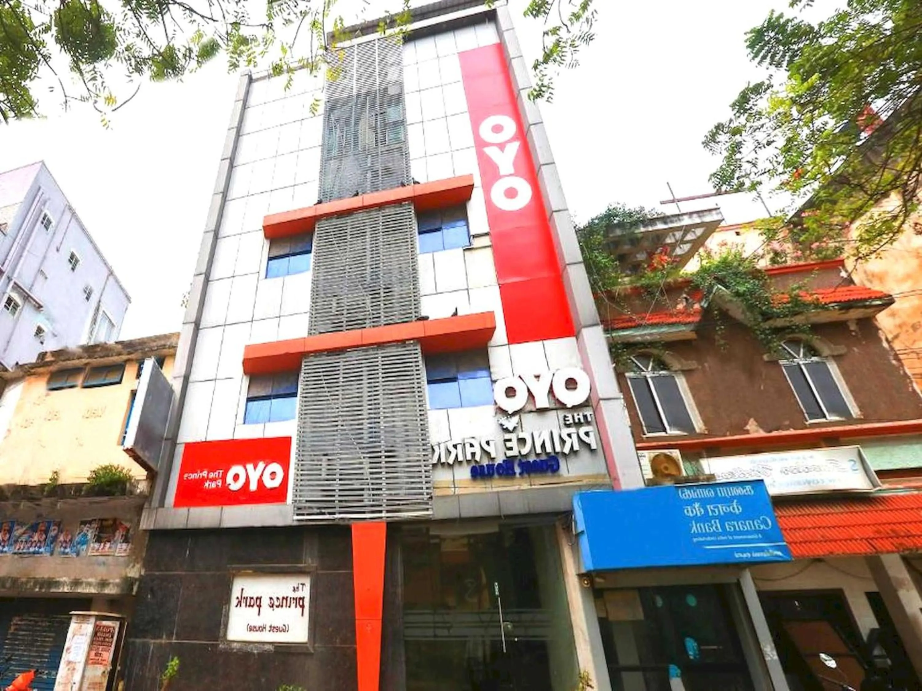 Facade/entrance in Hotel O The prince Park