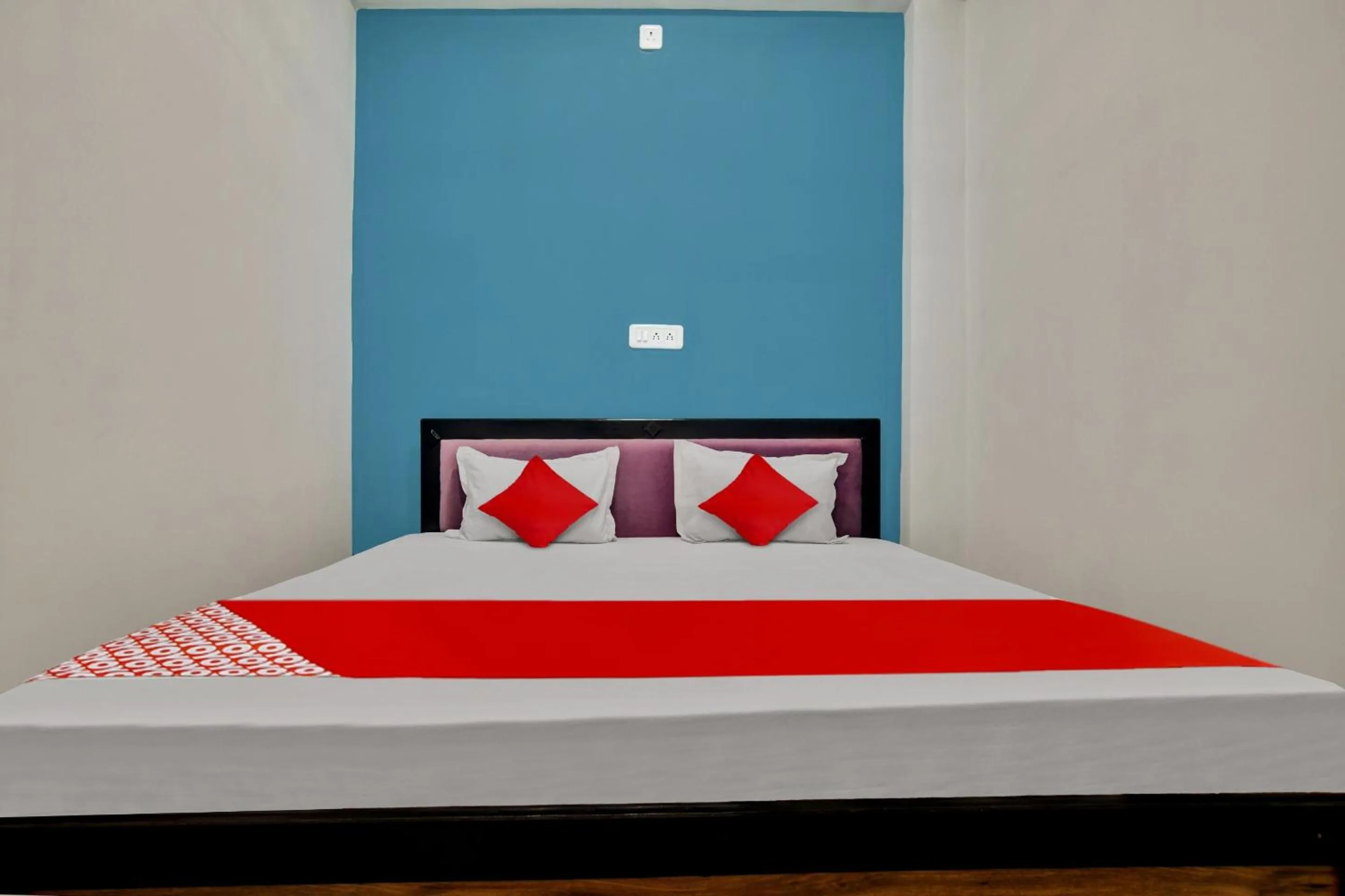 Bedroom in Hotel O Choice Inn