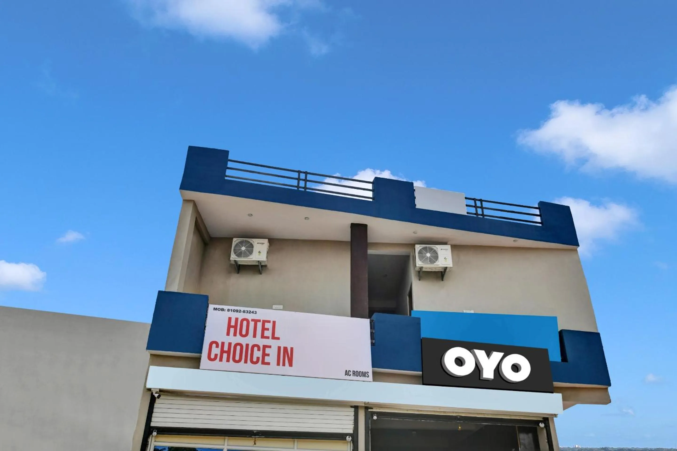 Facade/entrance in Hotel O Choice Inn