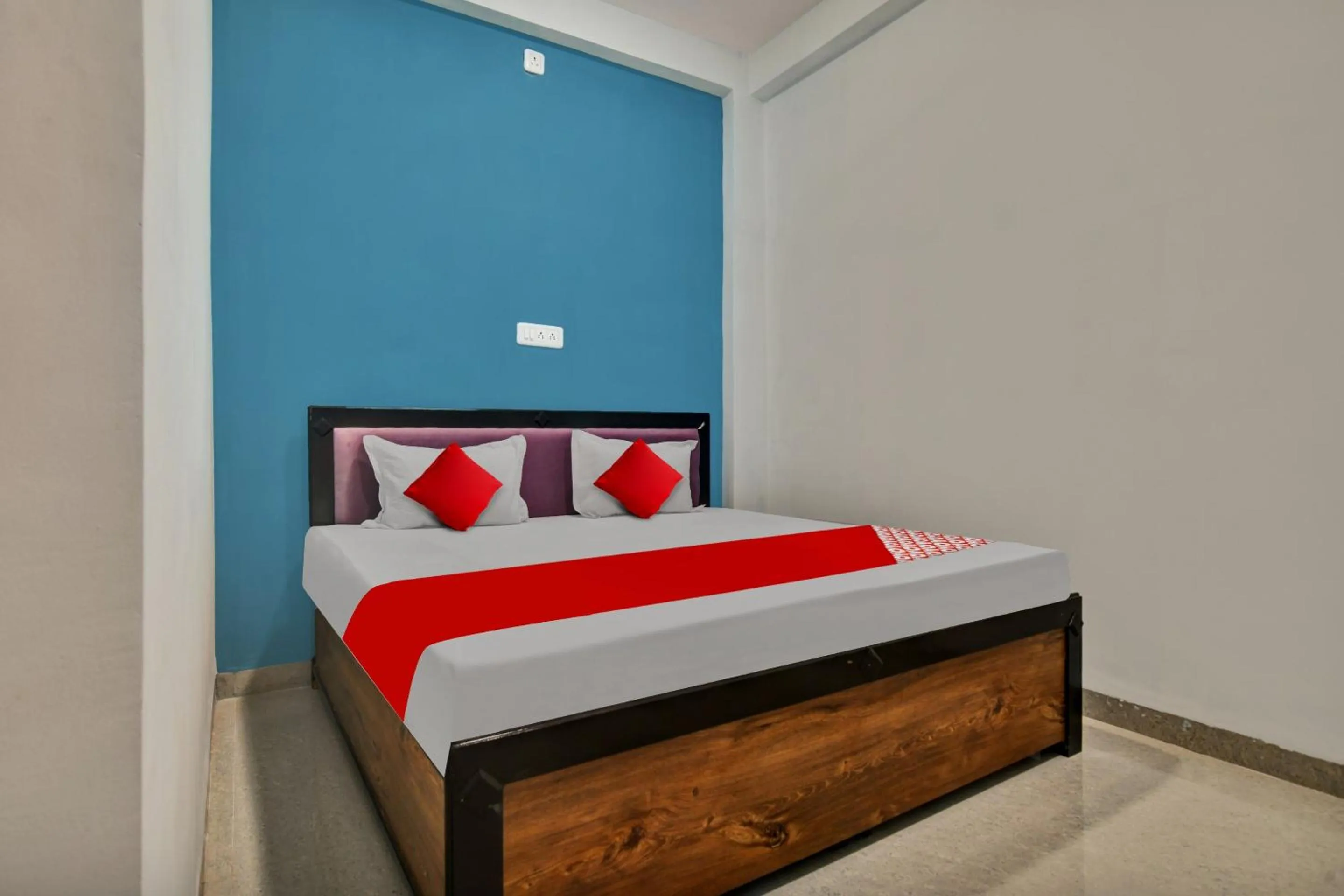 Bedroom in Hotel O Choice Inn