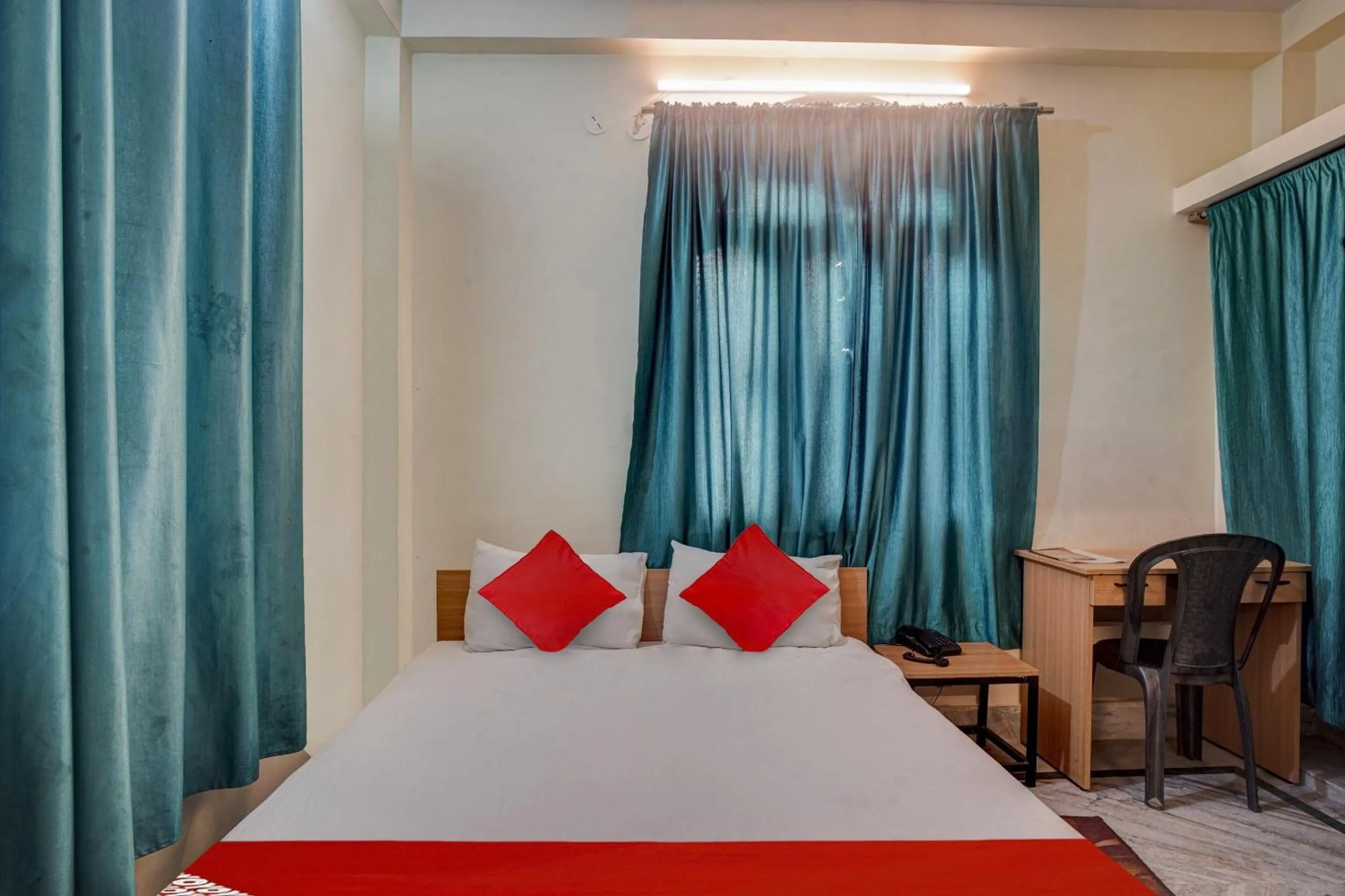 Bedroom in Hotel O Vibrant Inn