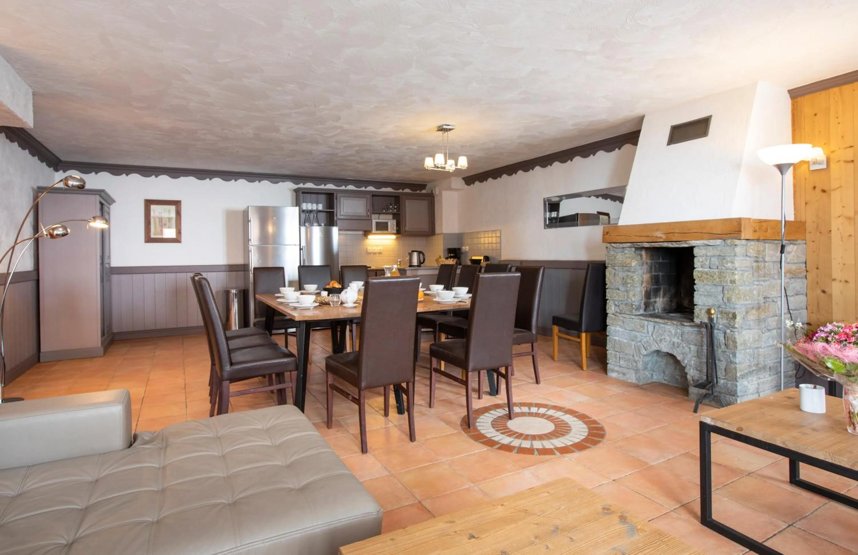 Dining area in Chalet des Neiges Plein Sud