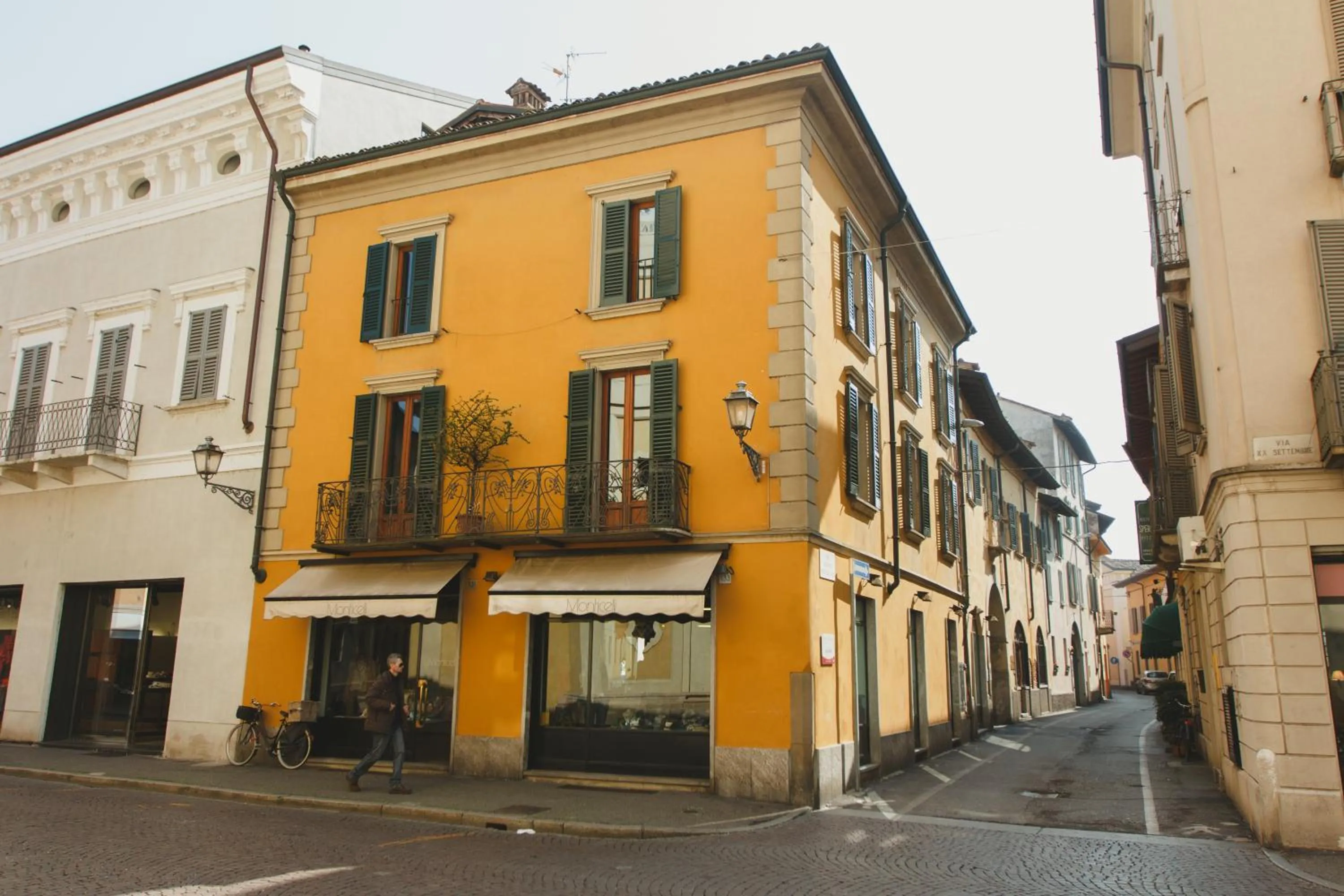 Facade/entrance in San Clemente
