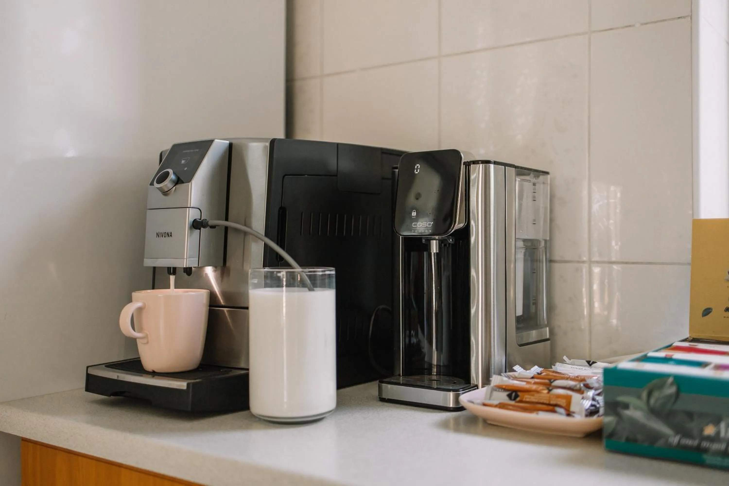 Kitchen or kitchenette in Girls Willa