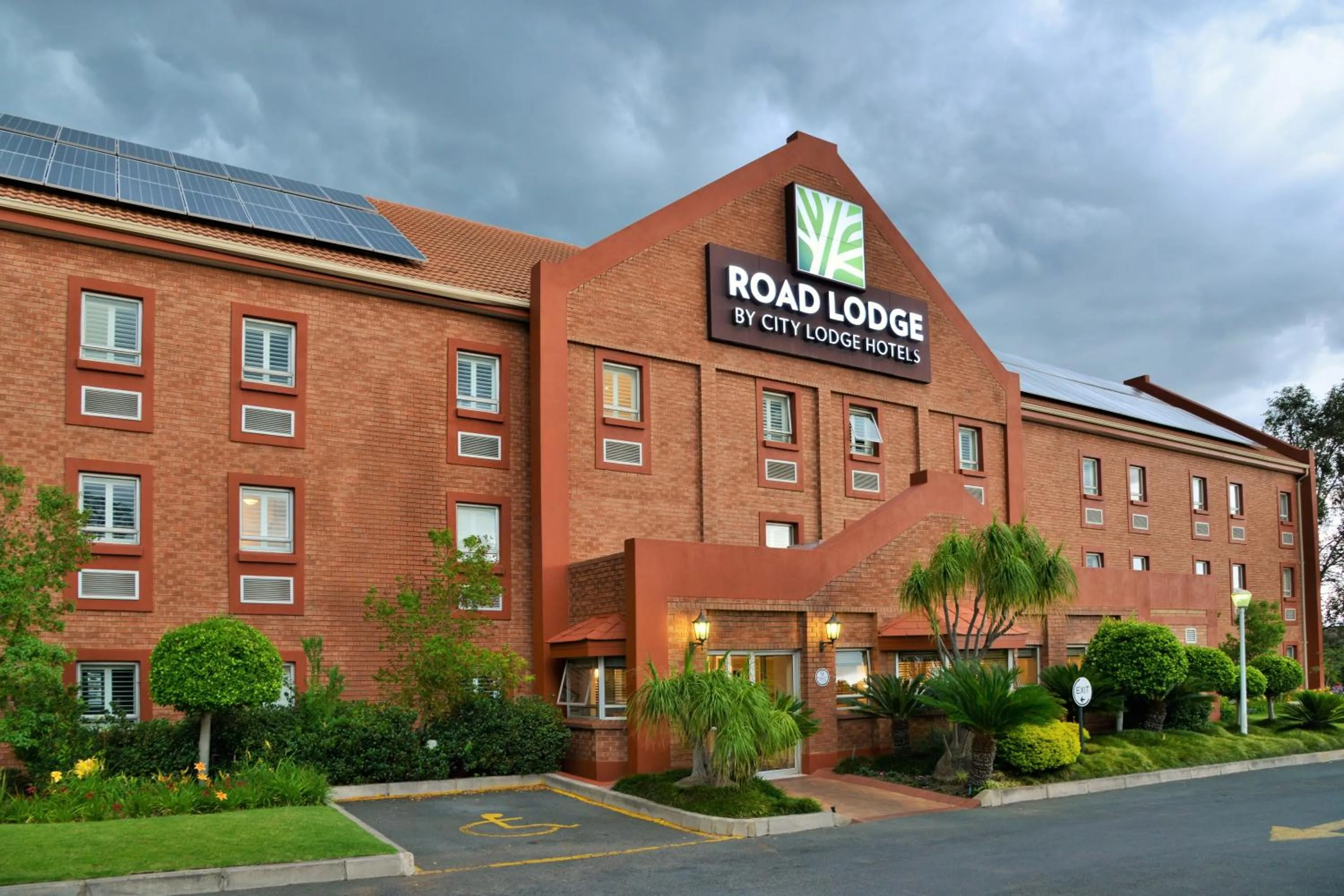 Property building in Road Lodge Randburg