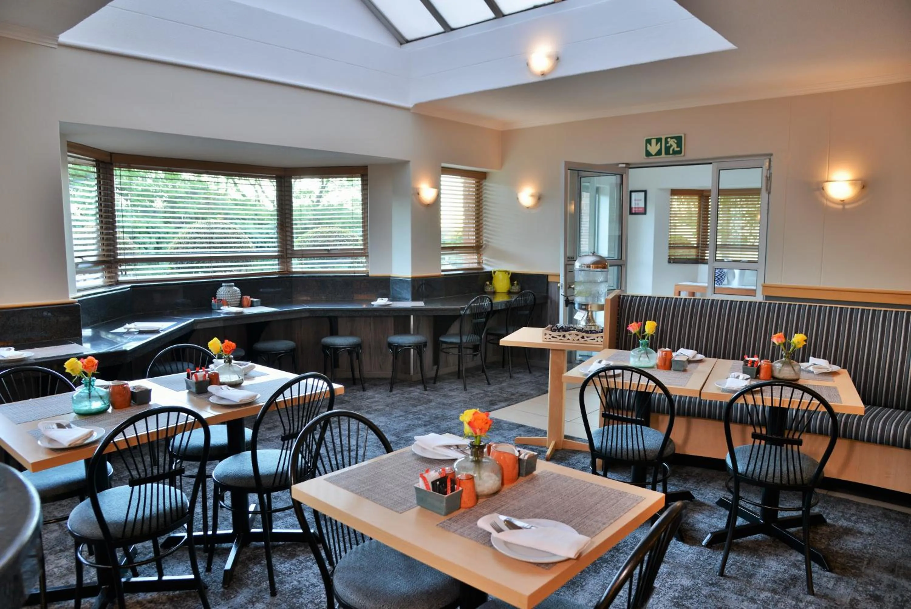 Restaurant/places to eat in Road Lodge Rivonia