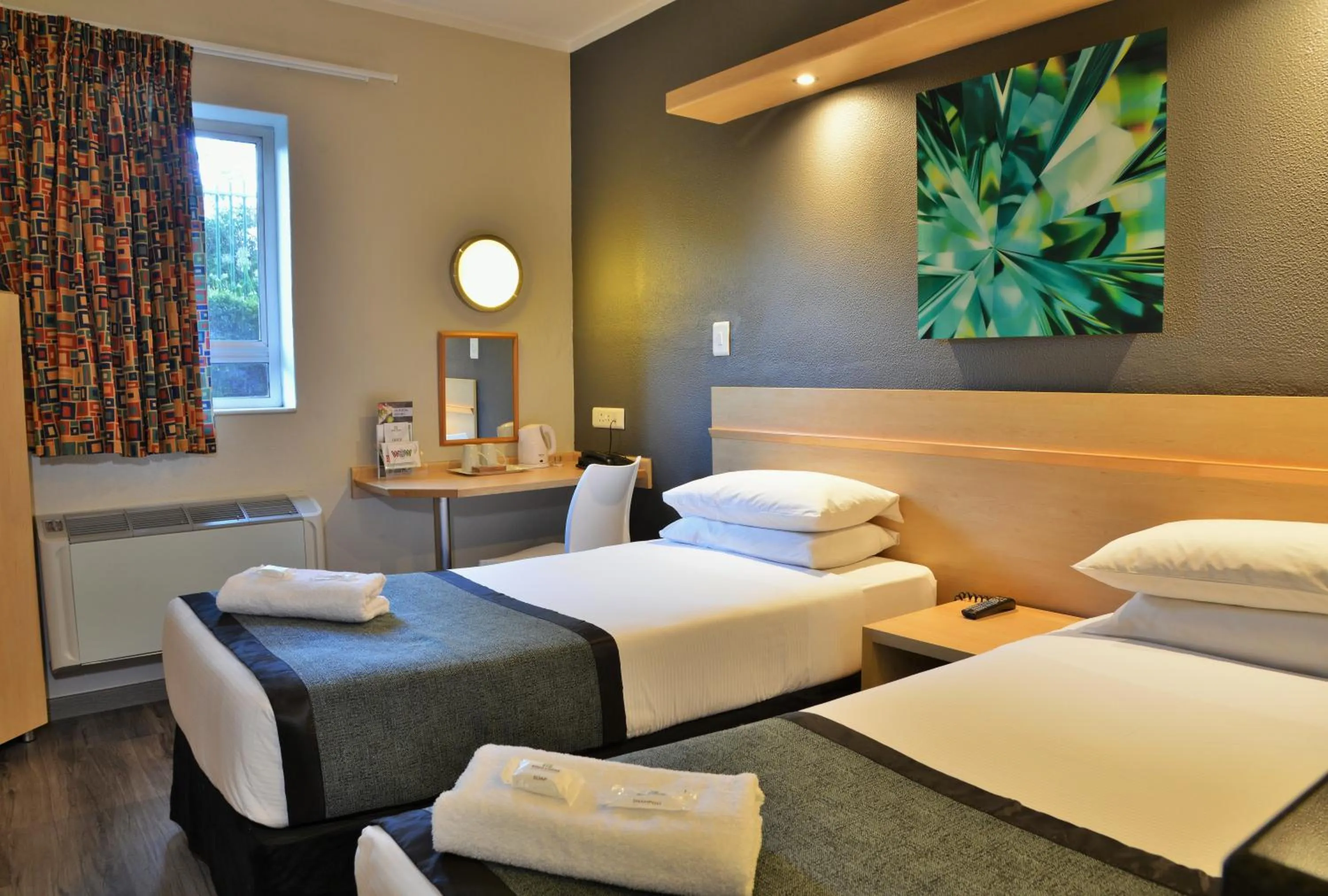 Bed in Road Lodge Rivonia