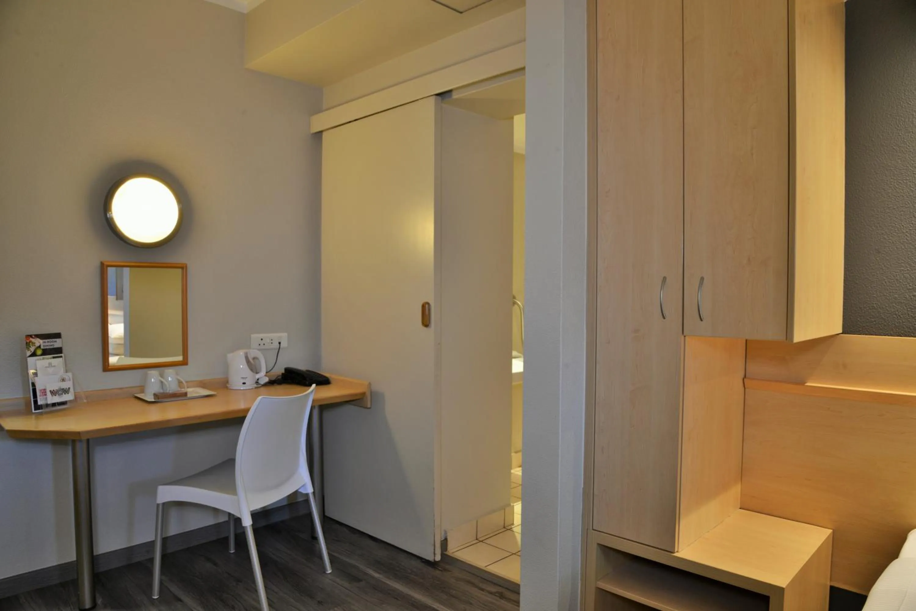 Bed in Road Lodge Rivonia