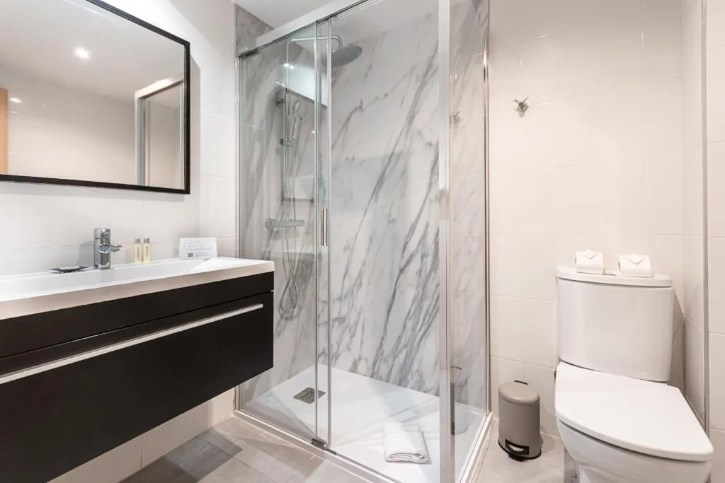 Bathroom in Sensation Authentic Gràcia