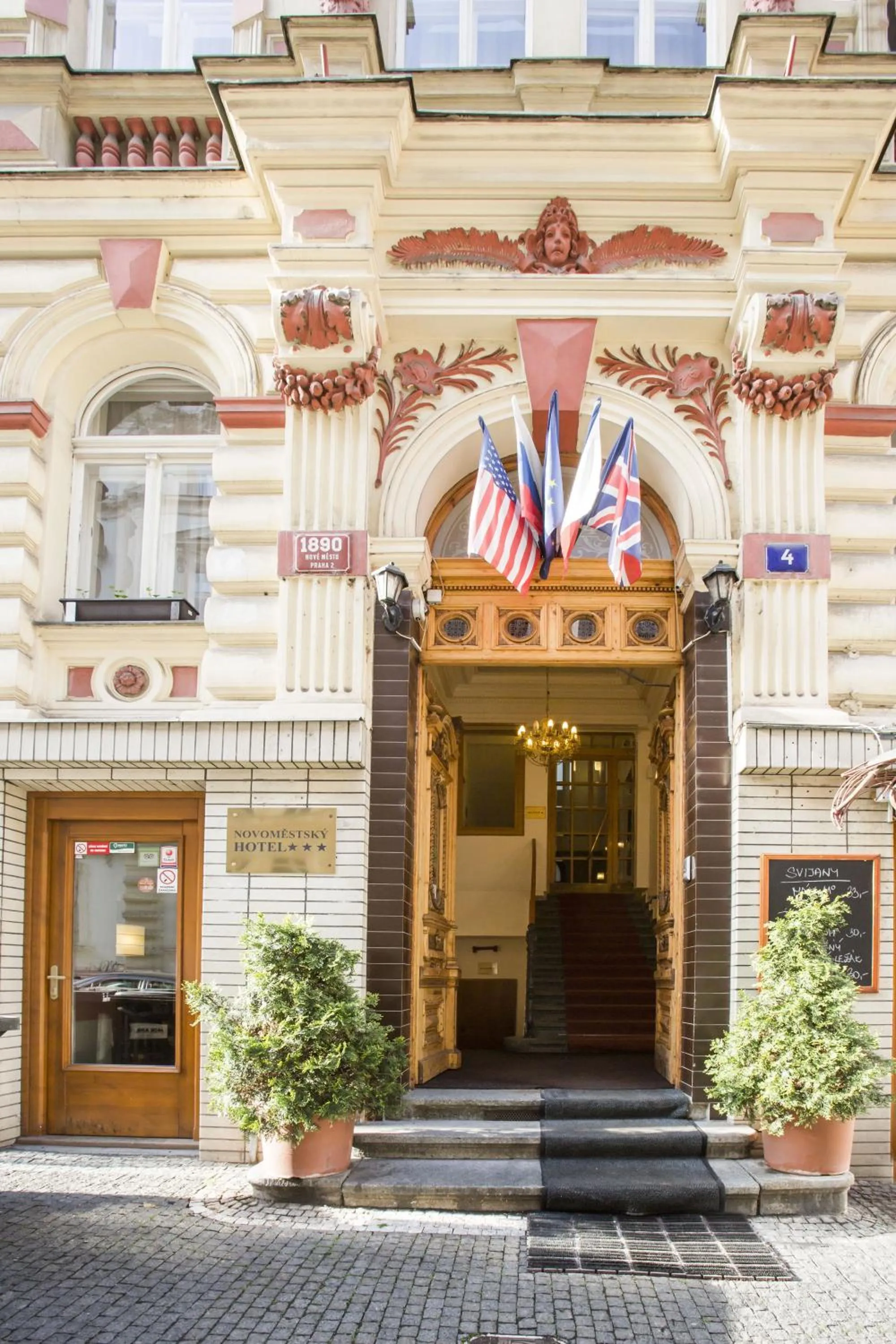 Facade/entrance in Novoměstský hotel