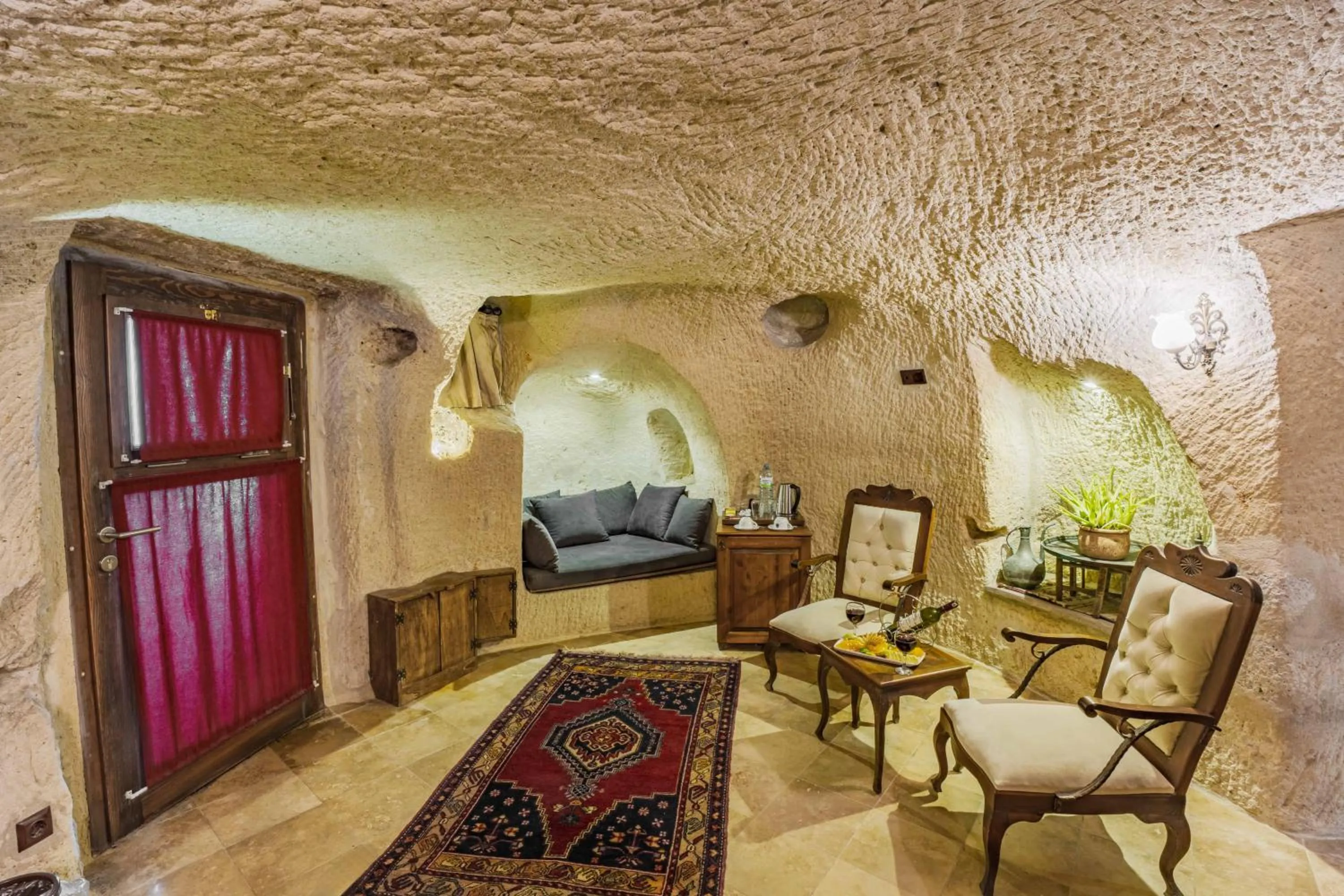 Living room in Phocas Cave Suites