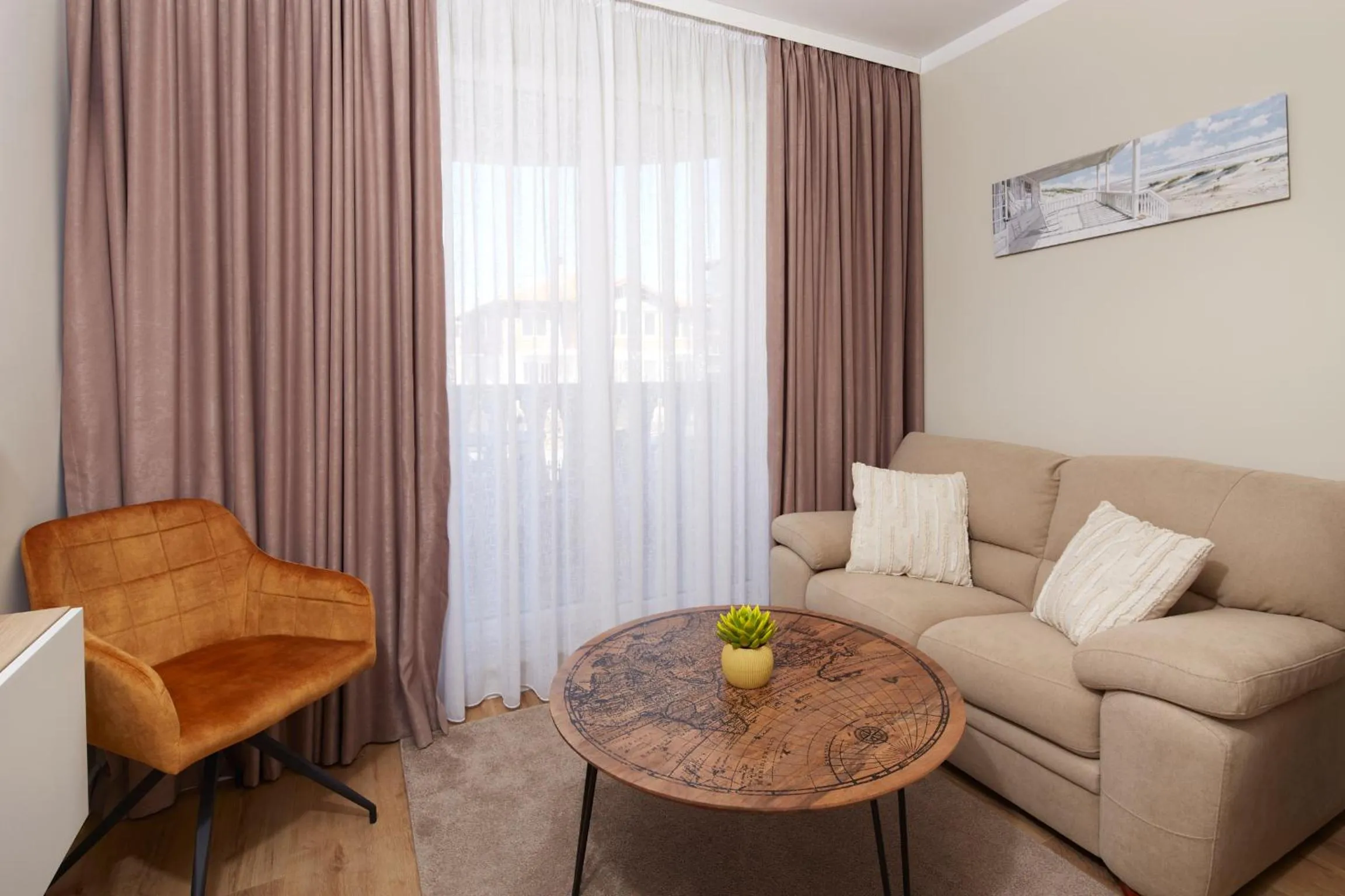 Living room in Bellicity Apart Complex