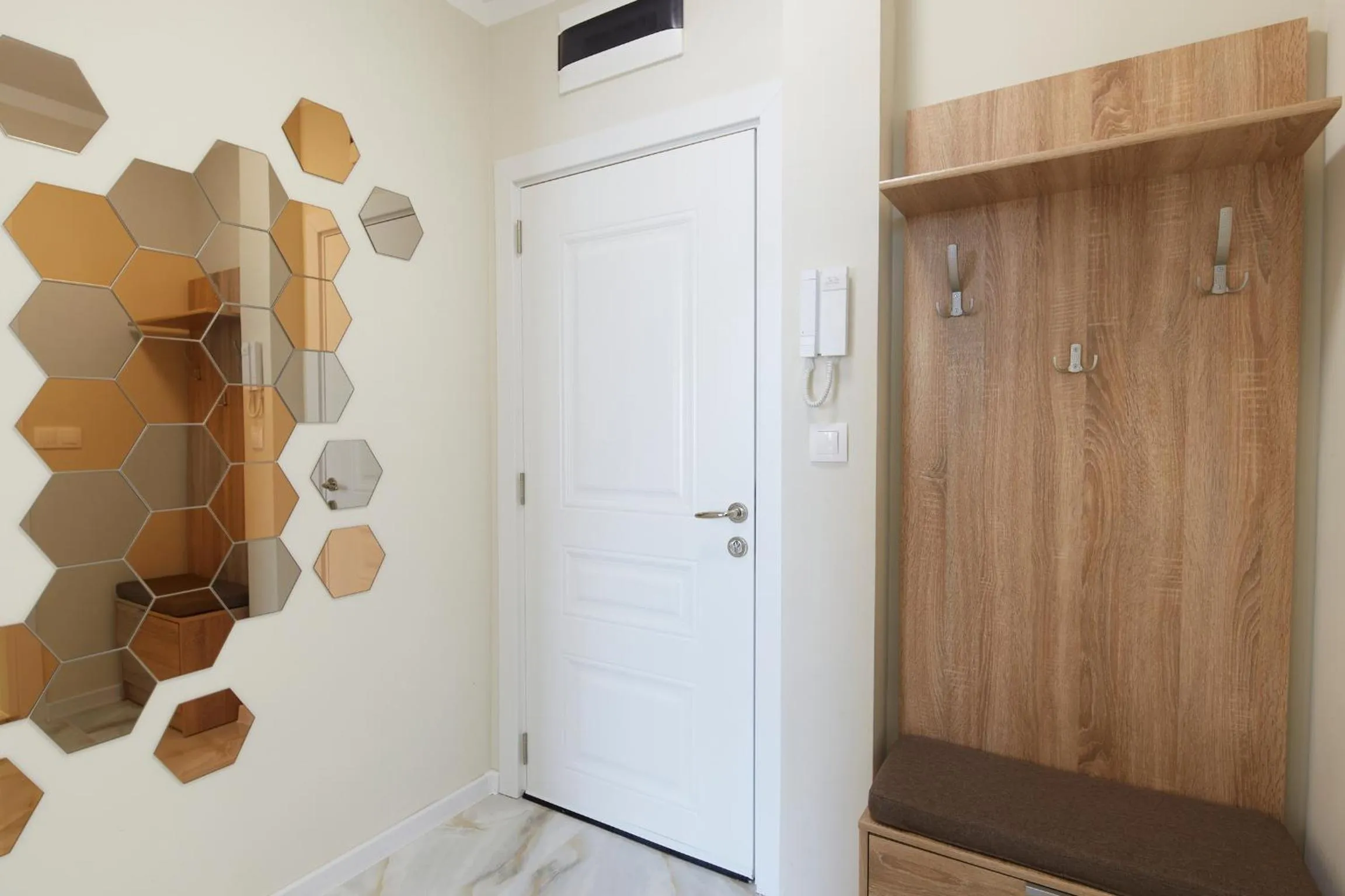 wardrobe in Bellicity Apart Complex