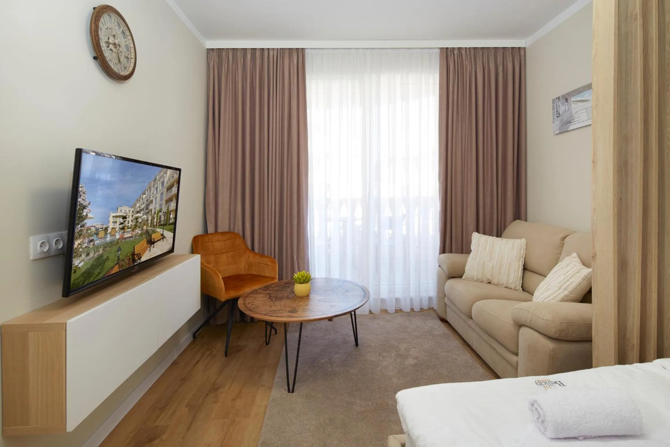 TV and multimedia in Bellicity Apart Complex