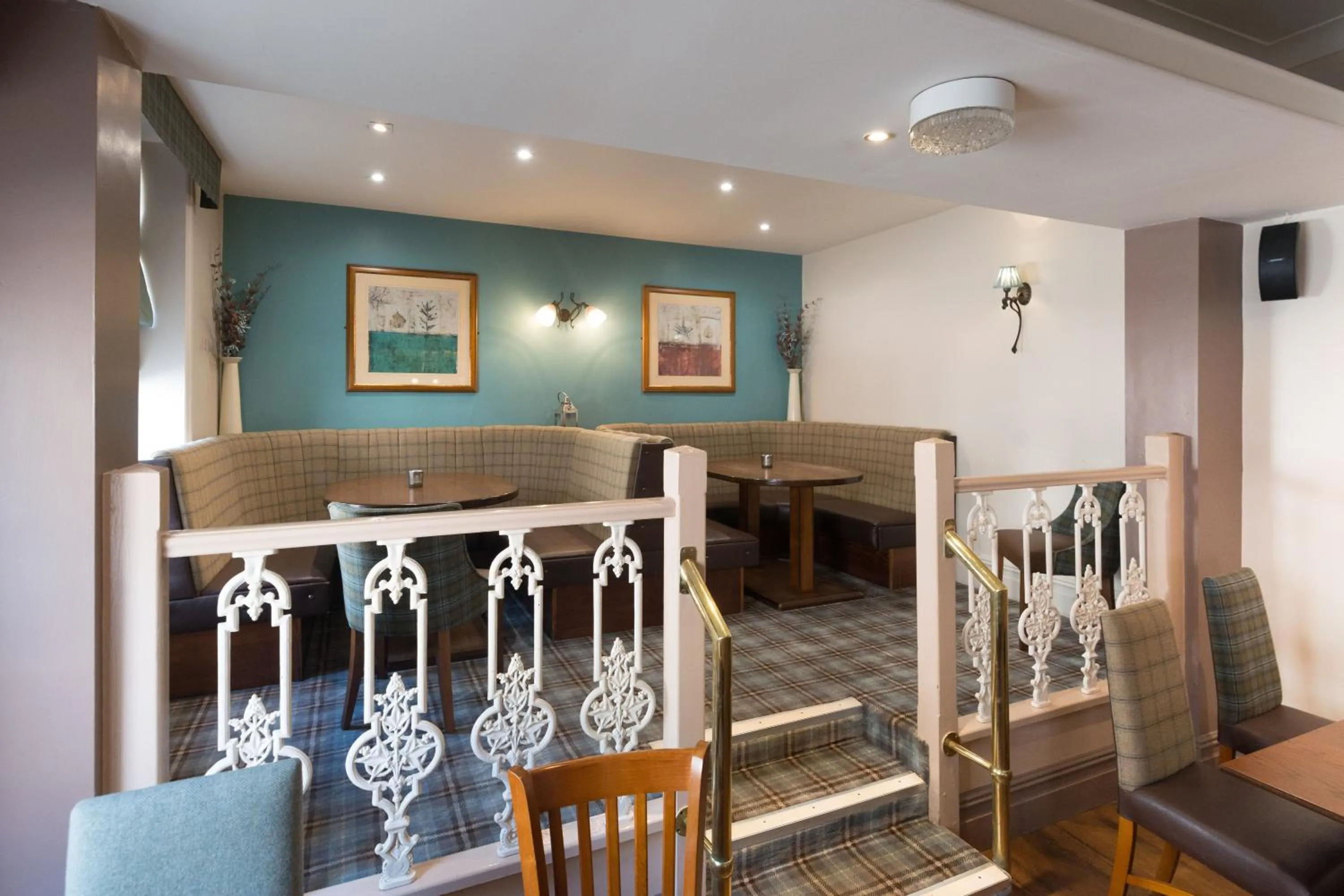 Restaurant/places to eat in The Swan Hotel