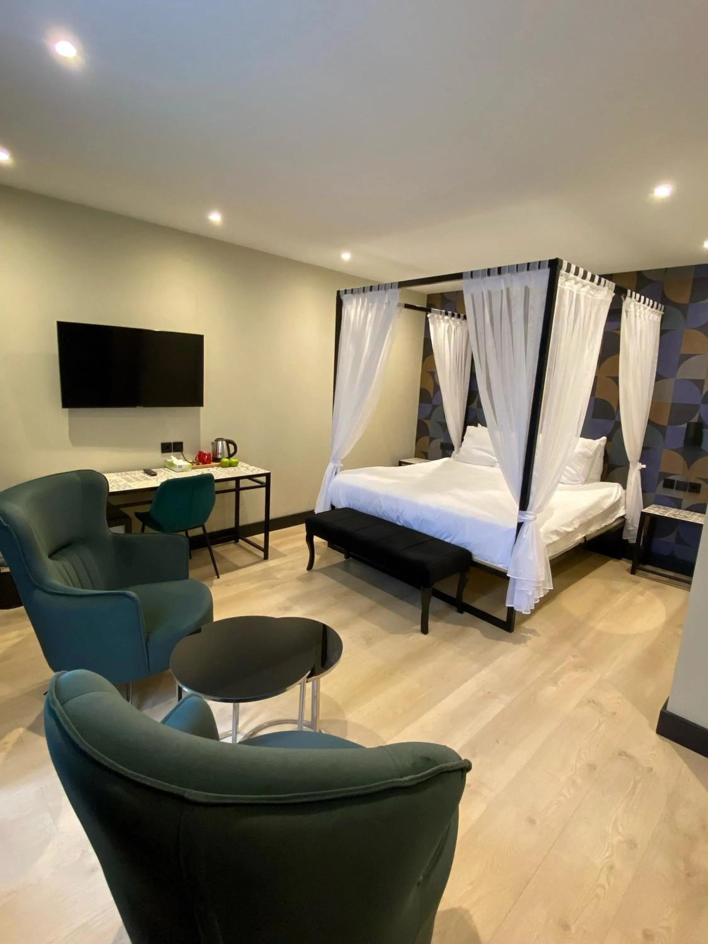 Bed in Alp de Veenen Hotel