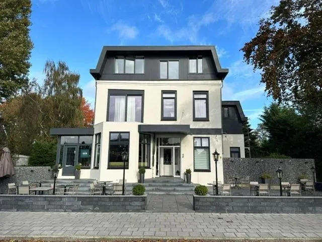 Property building in Alp de Veenen Hotel