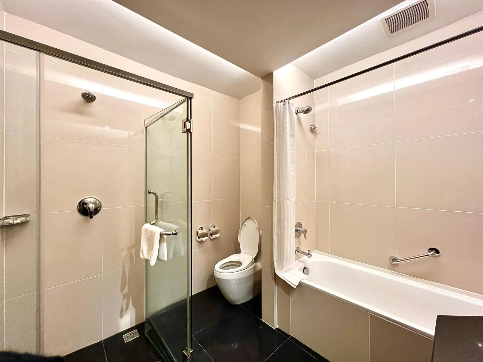 Shower in Imperial Hotel Kuching