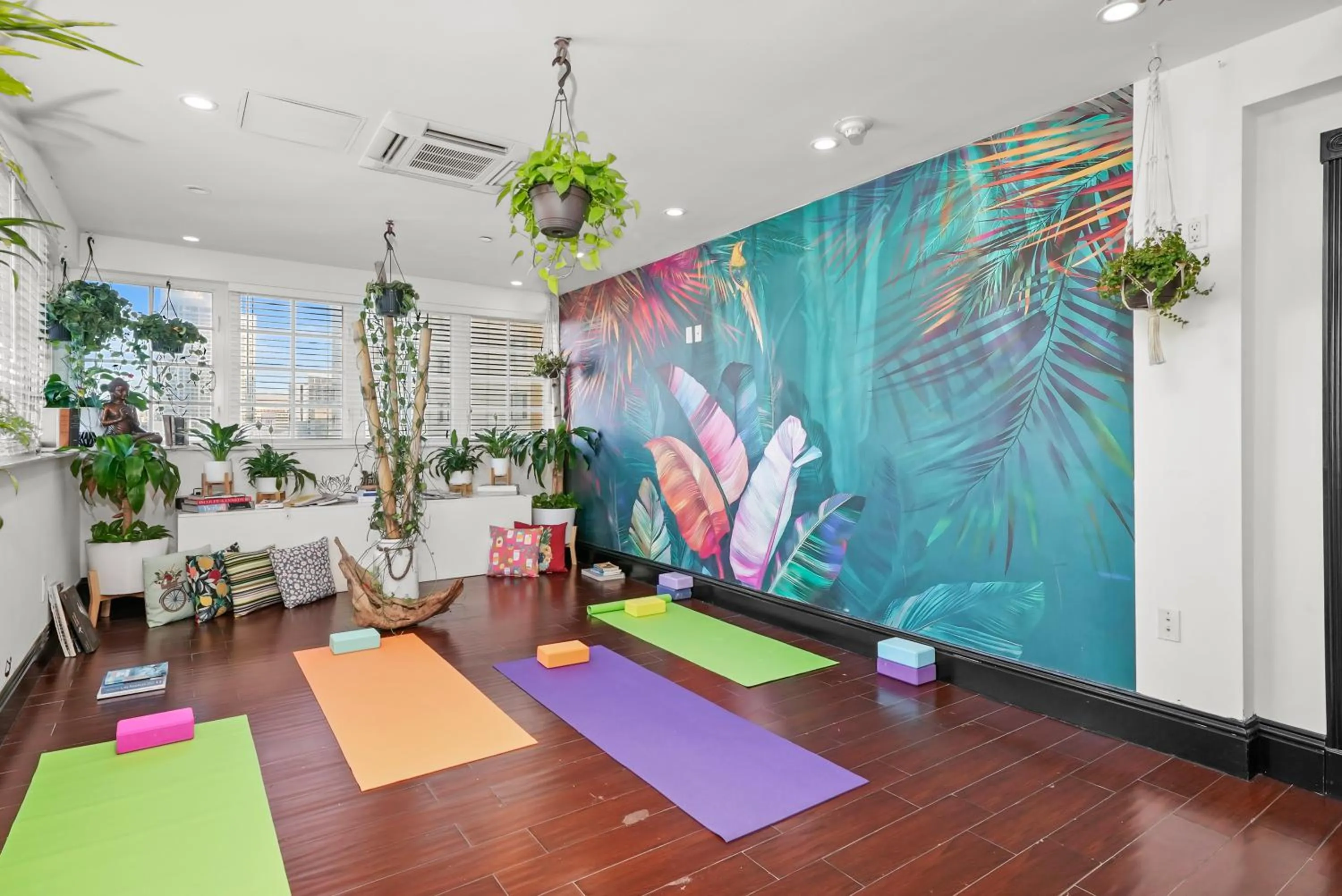 Fitness centre/facilities in Hotel Croydon