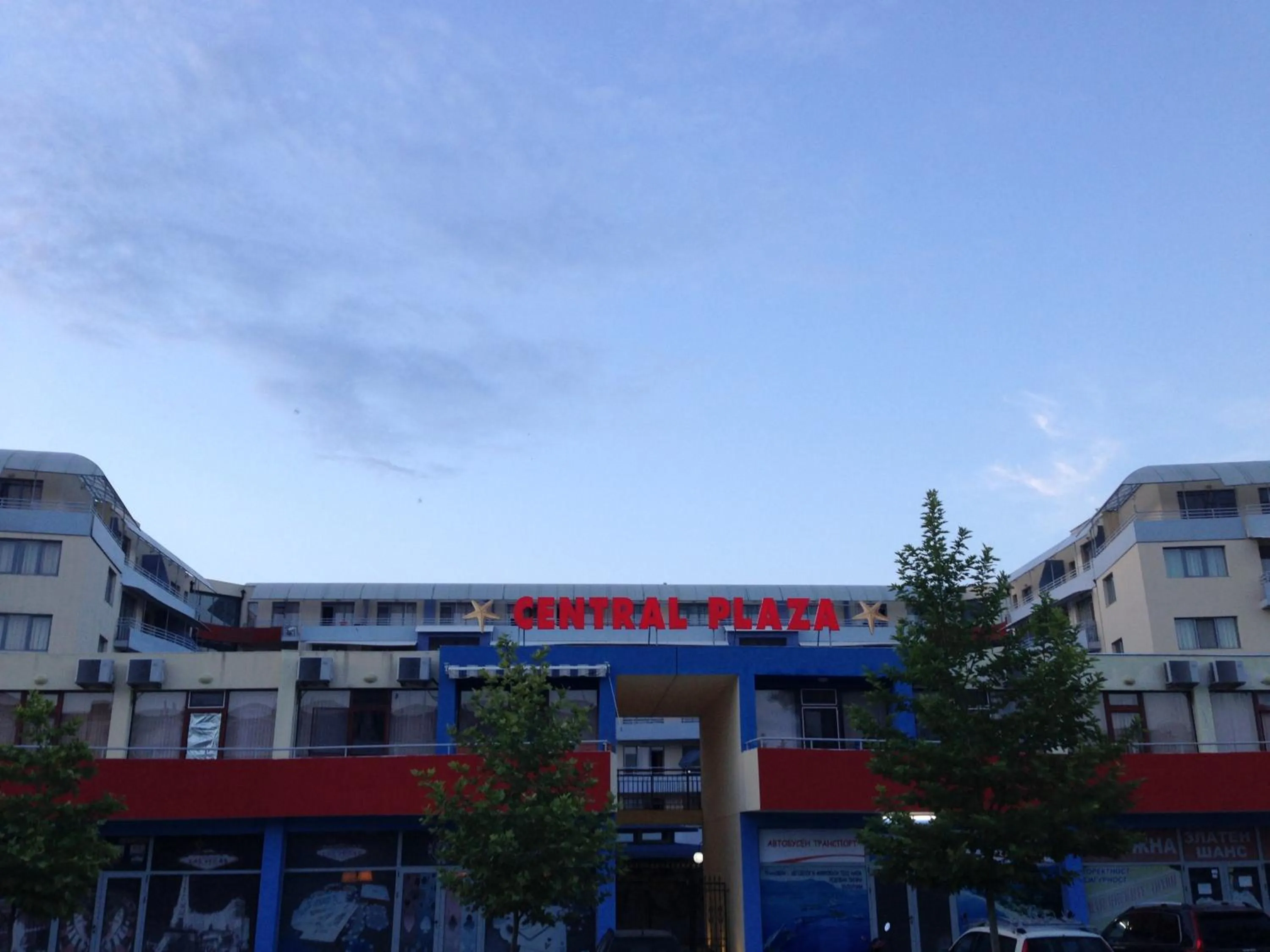 Area and facilities in Apartments in Central Plaza