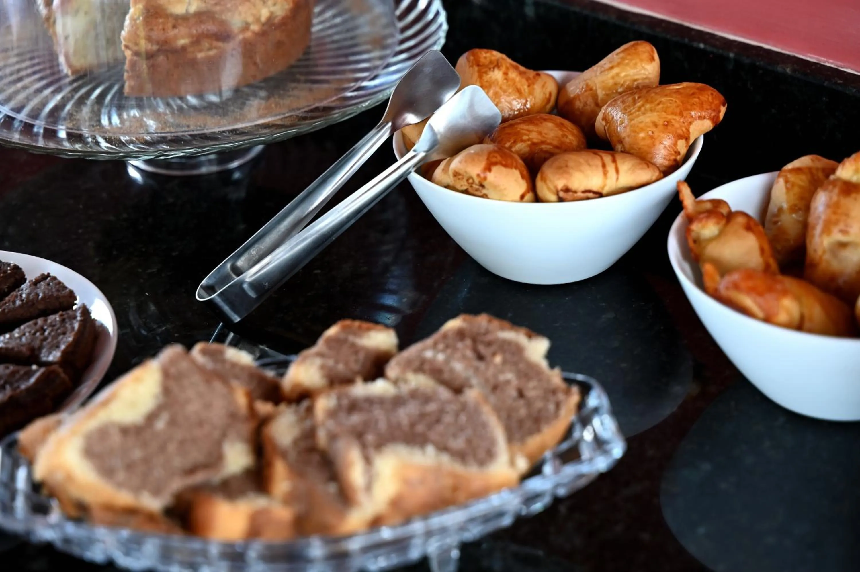 Buffet breakfast in Pousada Villa Egregora