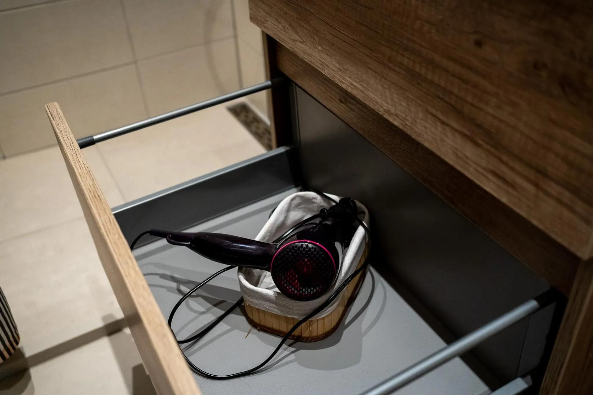 Twin Room in Aadam Wilhelmina Hotel