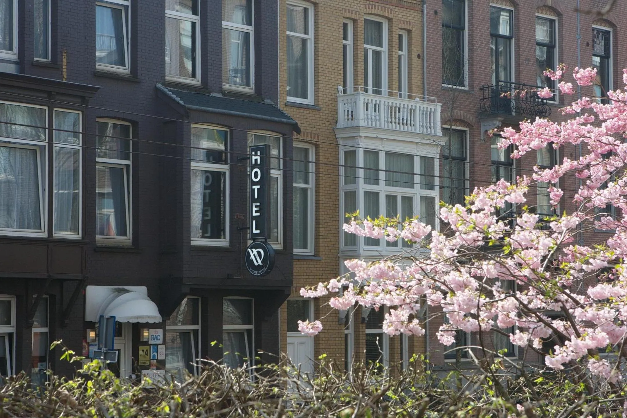 Property building in Aadam Wilhelmina Hotel