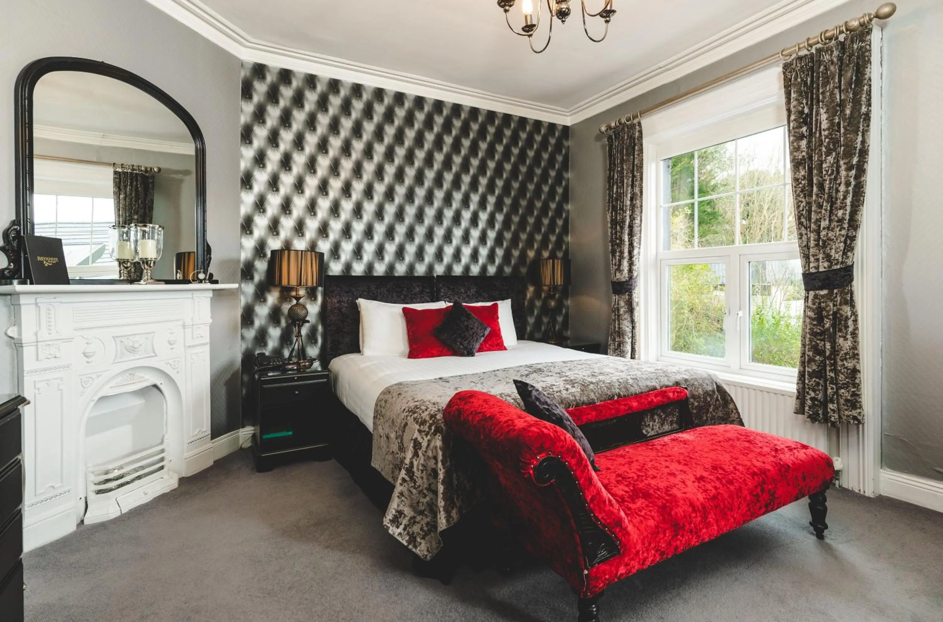 Bedroom in OYO Rayanne House Guest Accommodation