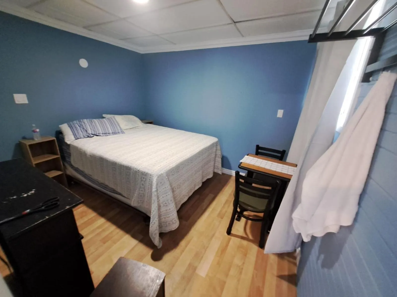 Bed in Windspire Inn